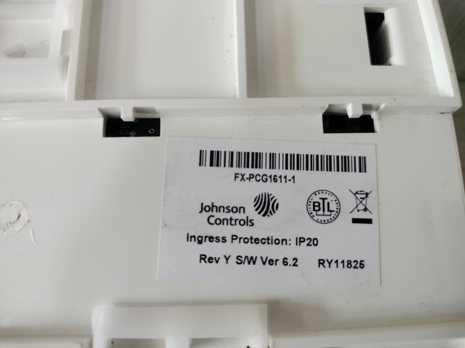 Johnson Controls PCG1611 FX-PCG1611-1 JOHNSON CONTROLS PCG1611 FX-PCG1611-1 REV Y S/W VER 6.2 RY11825 8