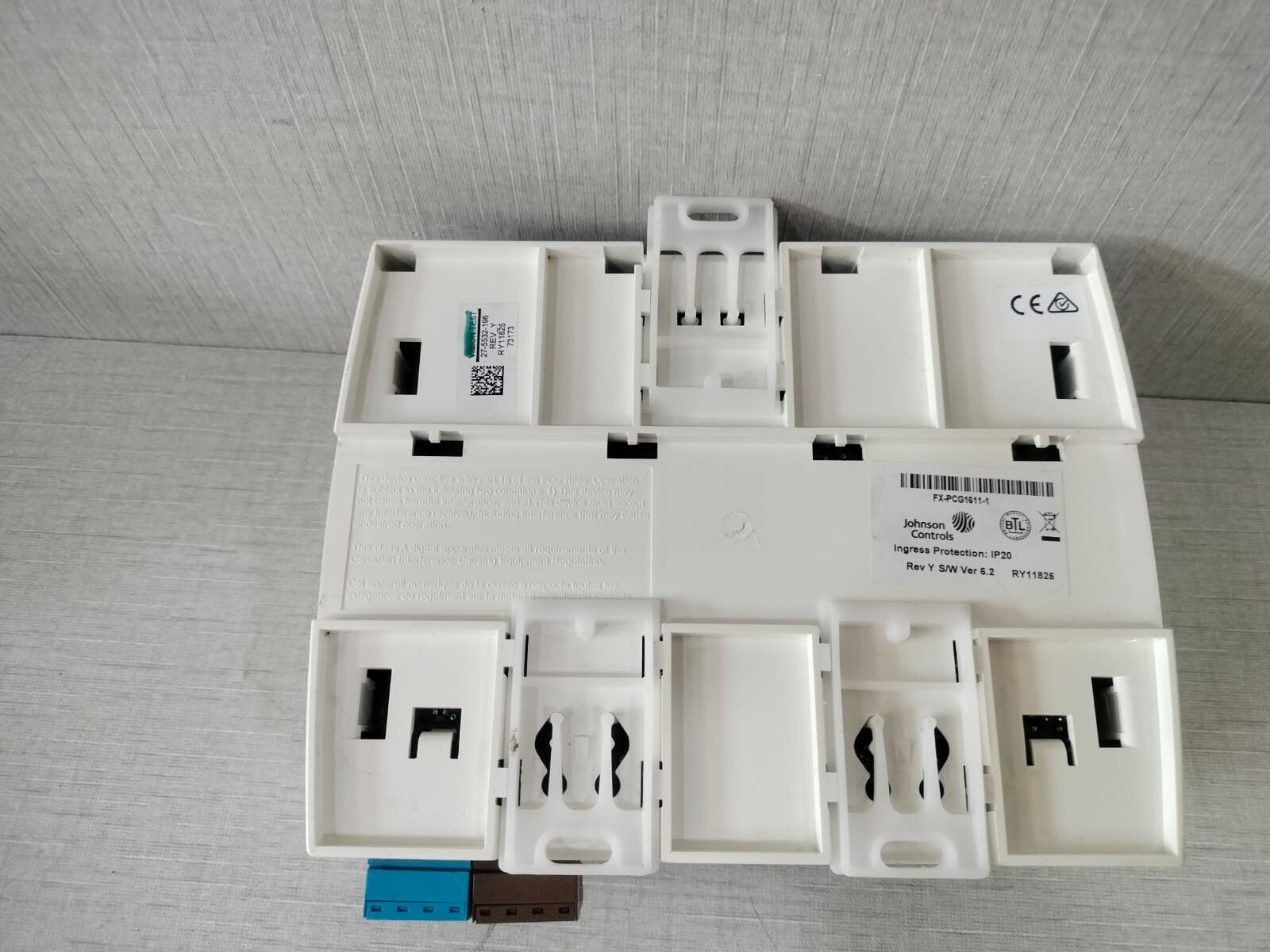 Johnson Controls PCG1611 FX-PCG1611-1 JOHNSON CONTROLS PCG1611 FX-PCG1611-1 REV Y S/W VER 6.2 RY11825 9