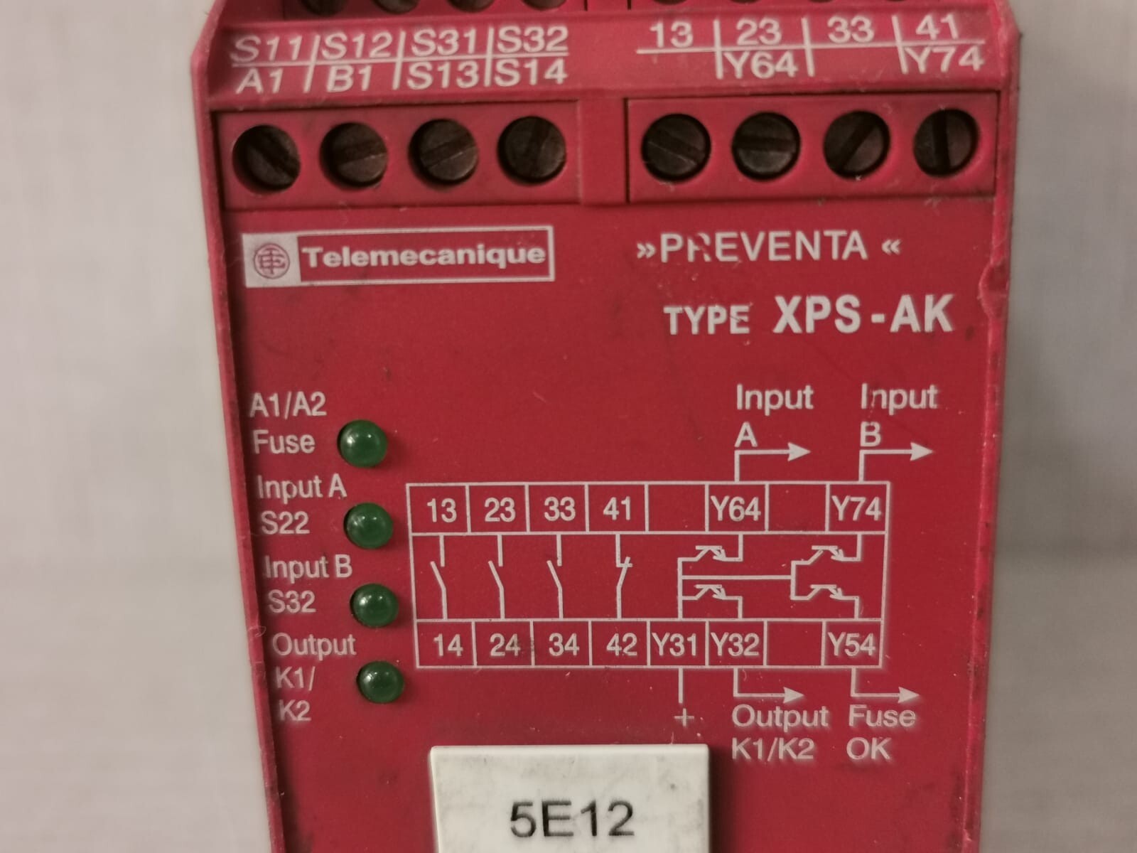 Schneider Electric XPSAK311144 Schneider Electric XPS-AK PREVENTA-Safety Relay XPSAK311144 2
