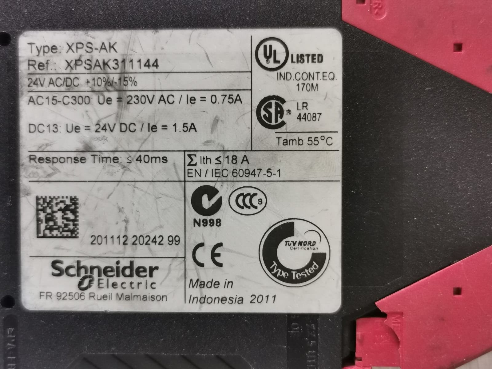 Schneider Electric XPSAK311144 Schneider Electric XPS-AK PREVENTA-Safety Relay XPSAK311144 3