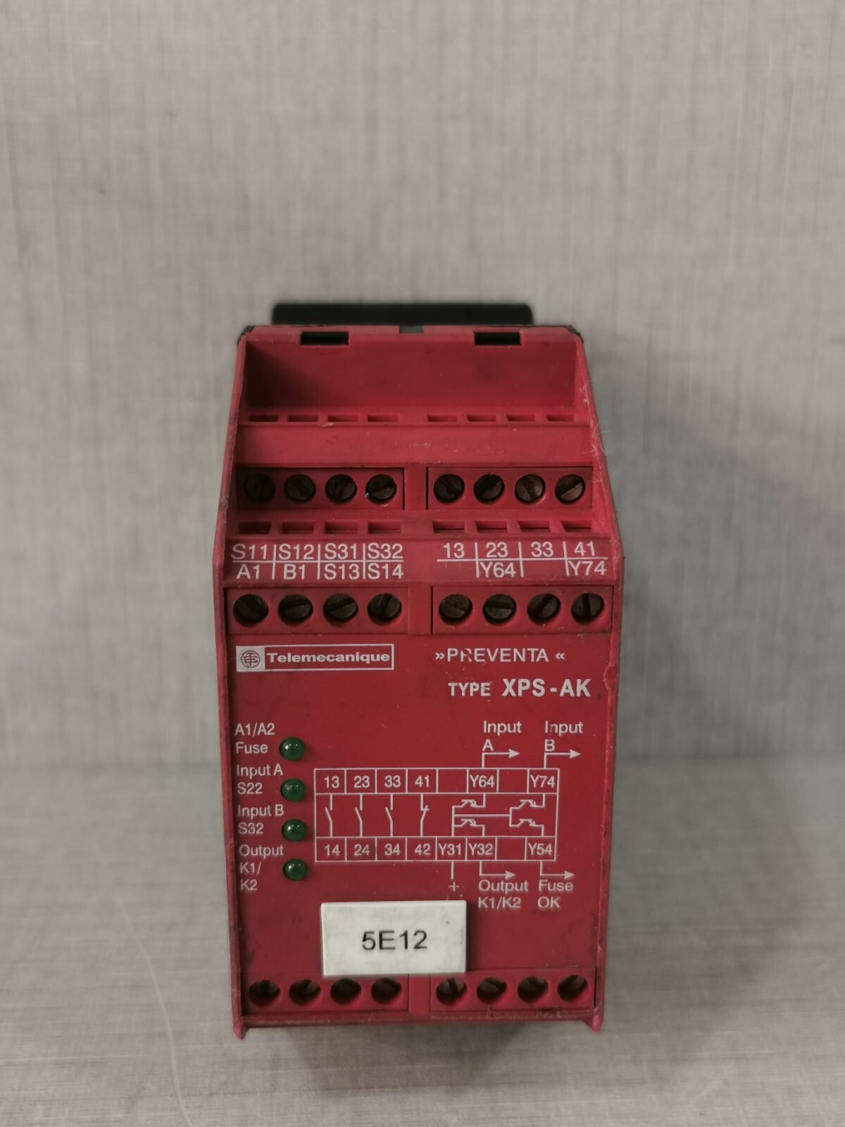 Schneider Electric XPS-AK PREVENTA-Safety Relay XPSAK311144