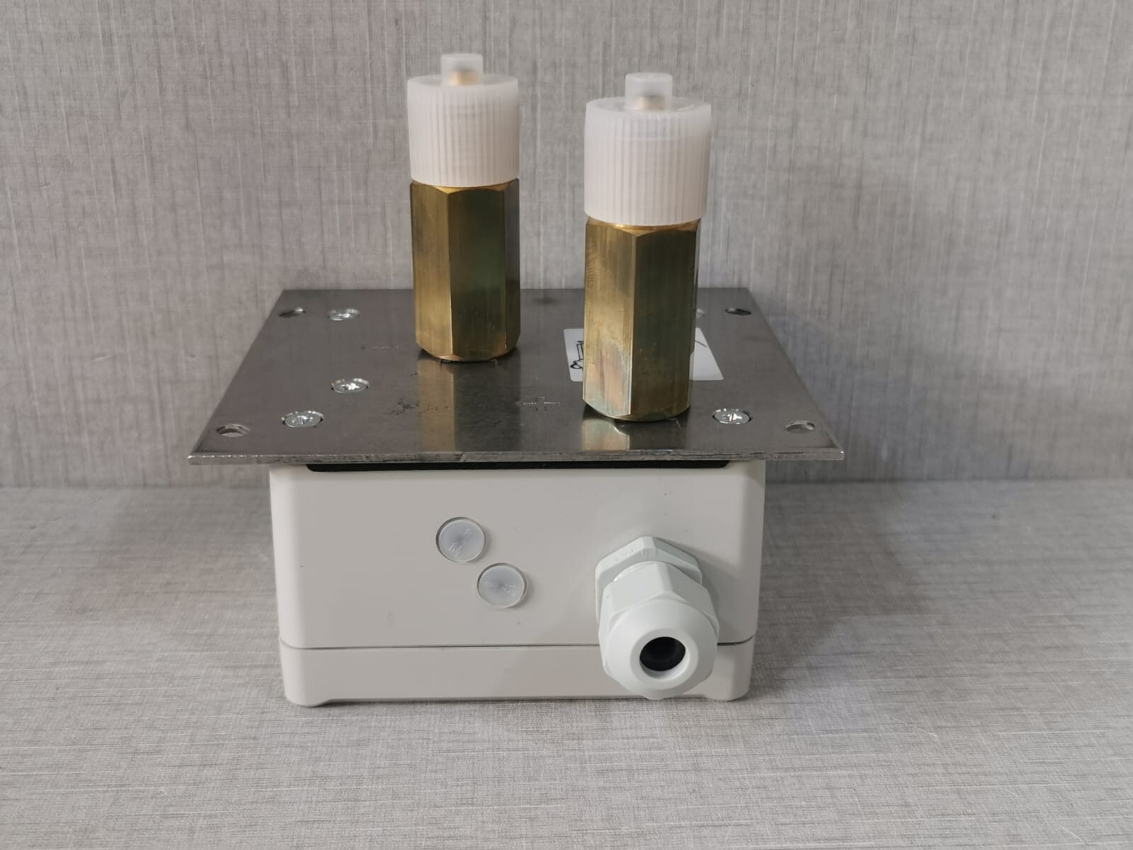 Siemens QBE61.3-DP5 SIEMENS QBE61.3-DP5 Differential Pressure Sensor 8