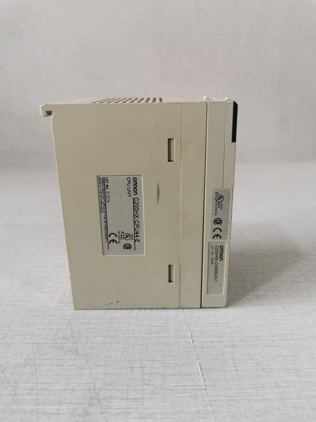 Omron C200HX-CPU44-E OMRON SYSMAC C200HX CPU UNIT C200HX-CPU44-E Programmable Controller 7