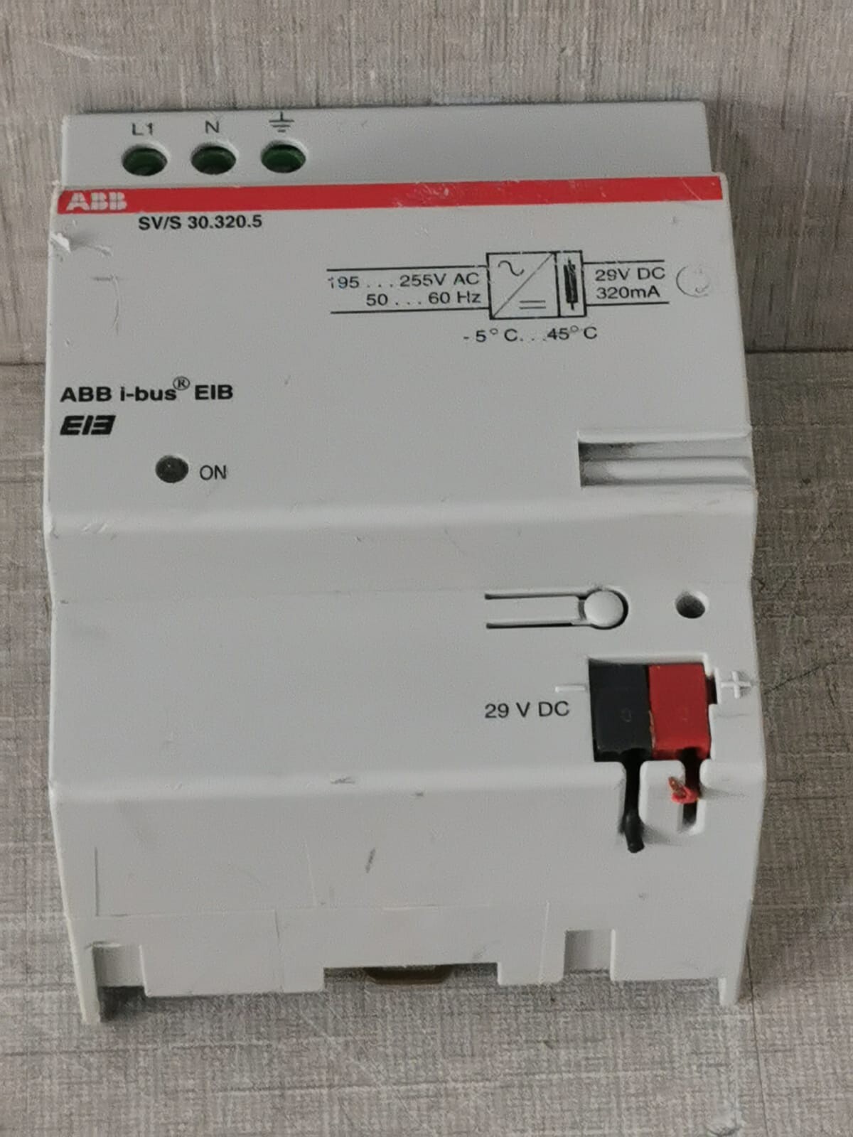 ABB GHQ6310038R0111 GHQ6310038R0111 ABB i-bus SV/S 30.320.5 Power Supply- 29 VDC 3