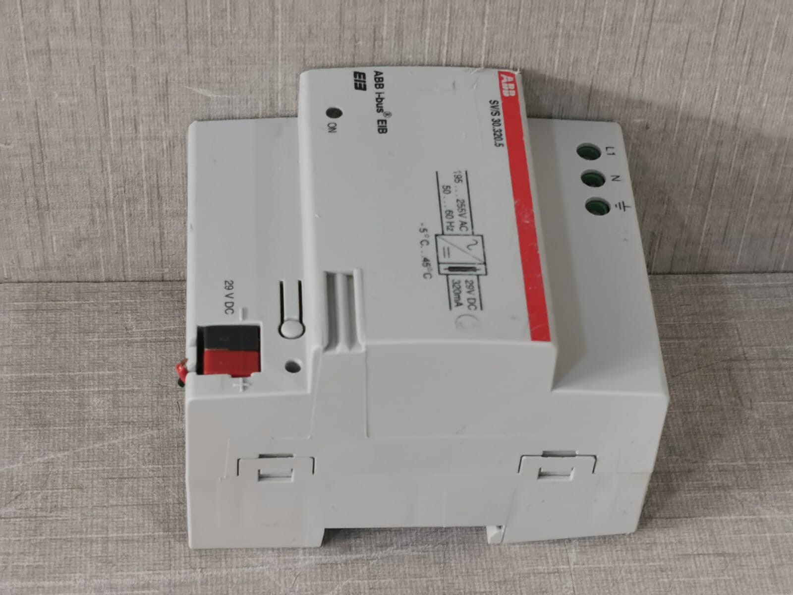 ABB GHQ6310038R0111 GHQ6310038R0111 ABB i-bus SV/S 30.320.5 Power Supply- 29 VDC 6