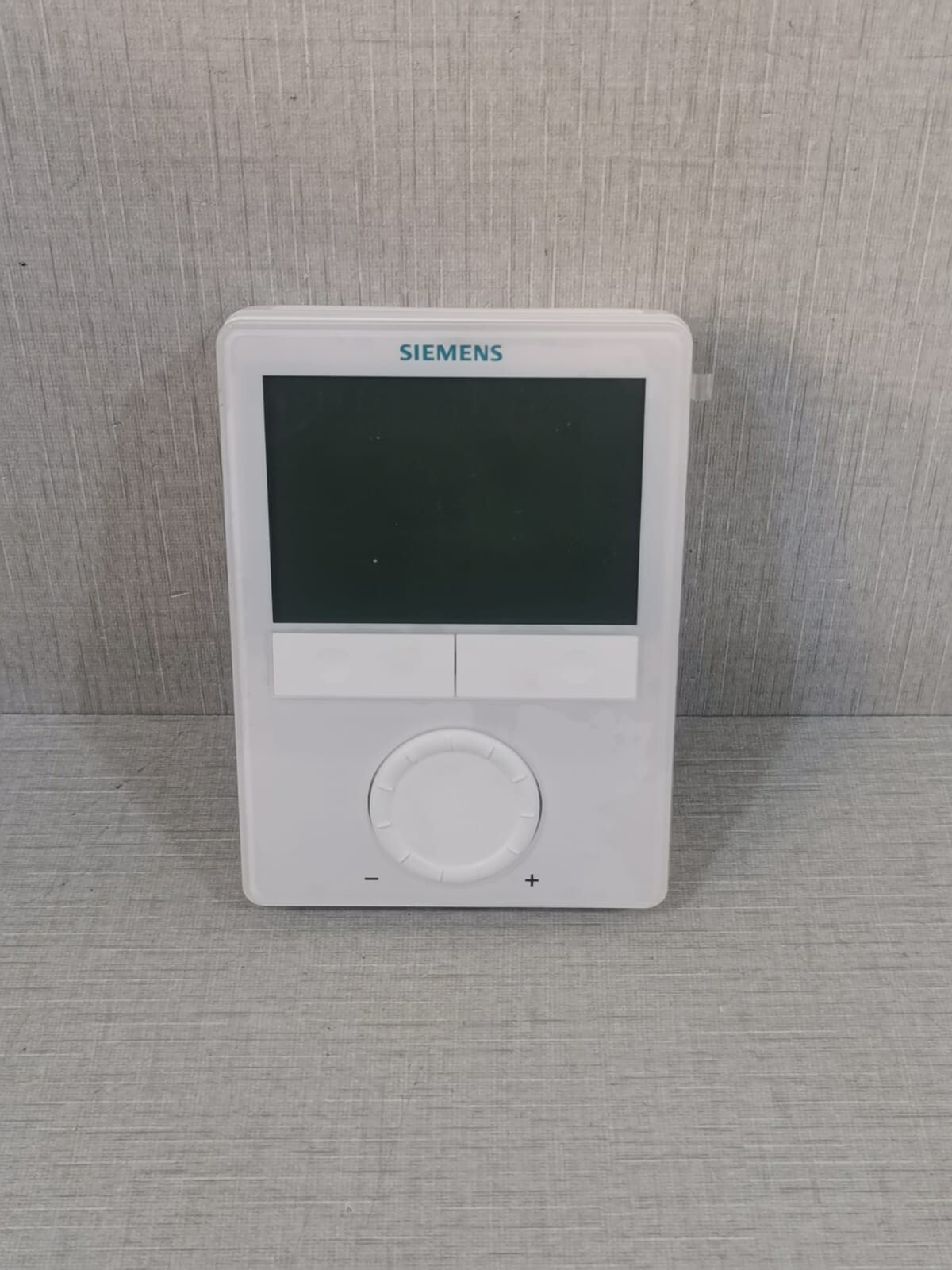 Siemens RDG100KN Siemens RDG100KN Room Thermostat -Without Back Cover 2