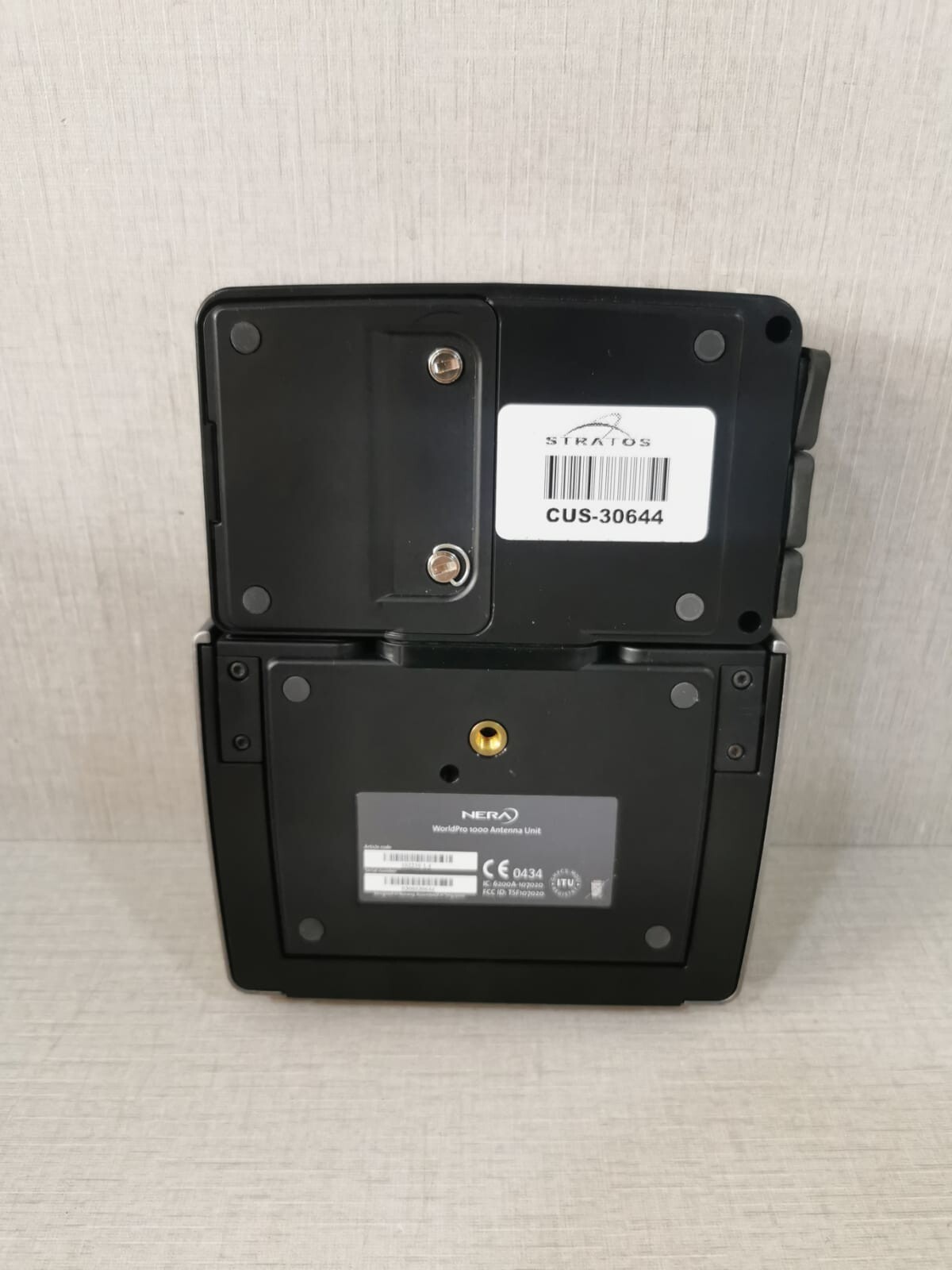 NERA WORLDPRO1000 NERA WorldPro 1000 Antenna Unit 9