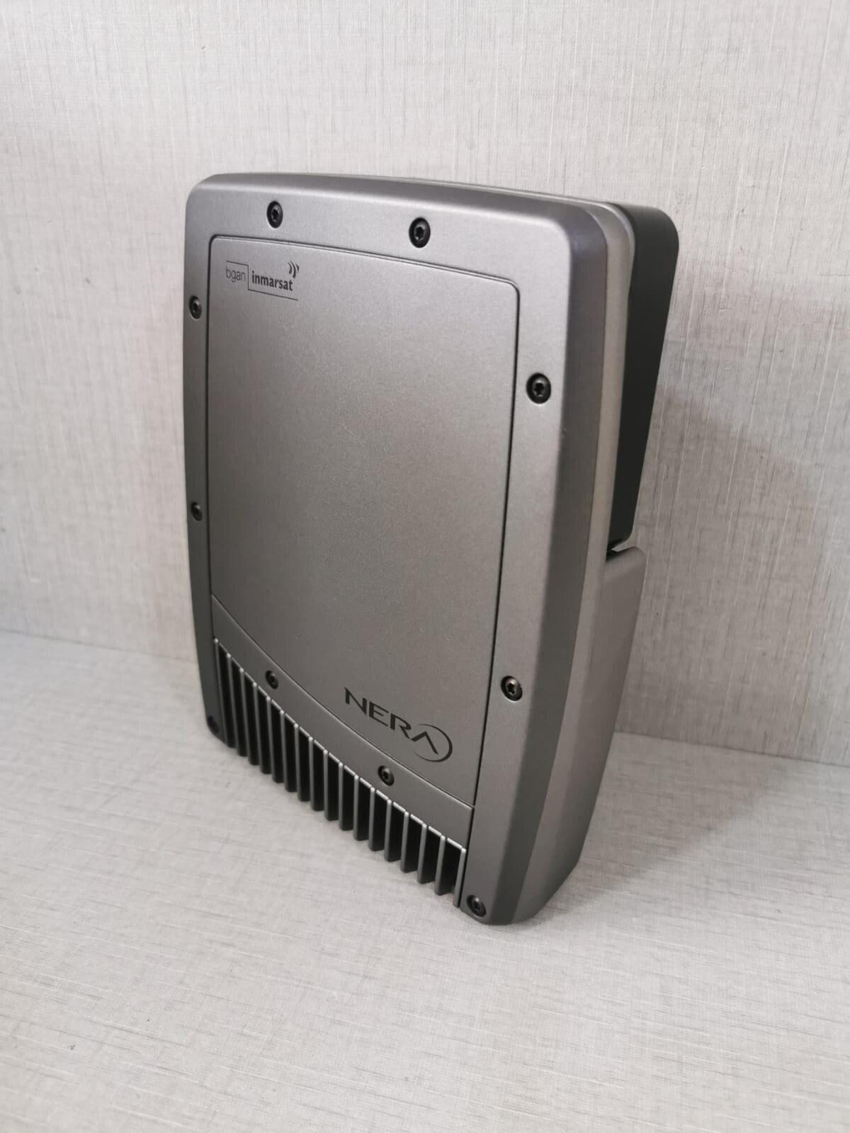 NERA WORLDPRO1000 NERA WorldPro 1000 Antenna Unit 8