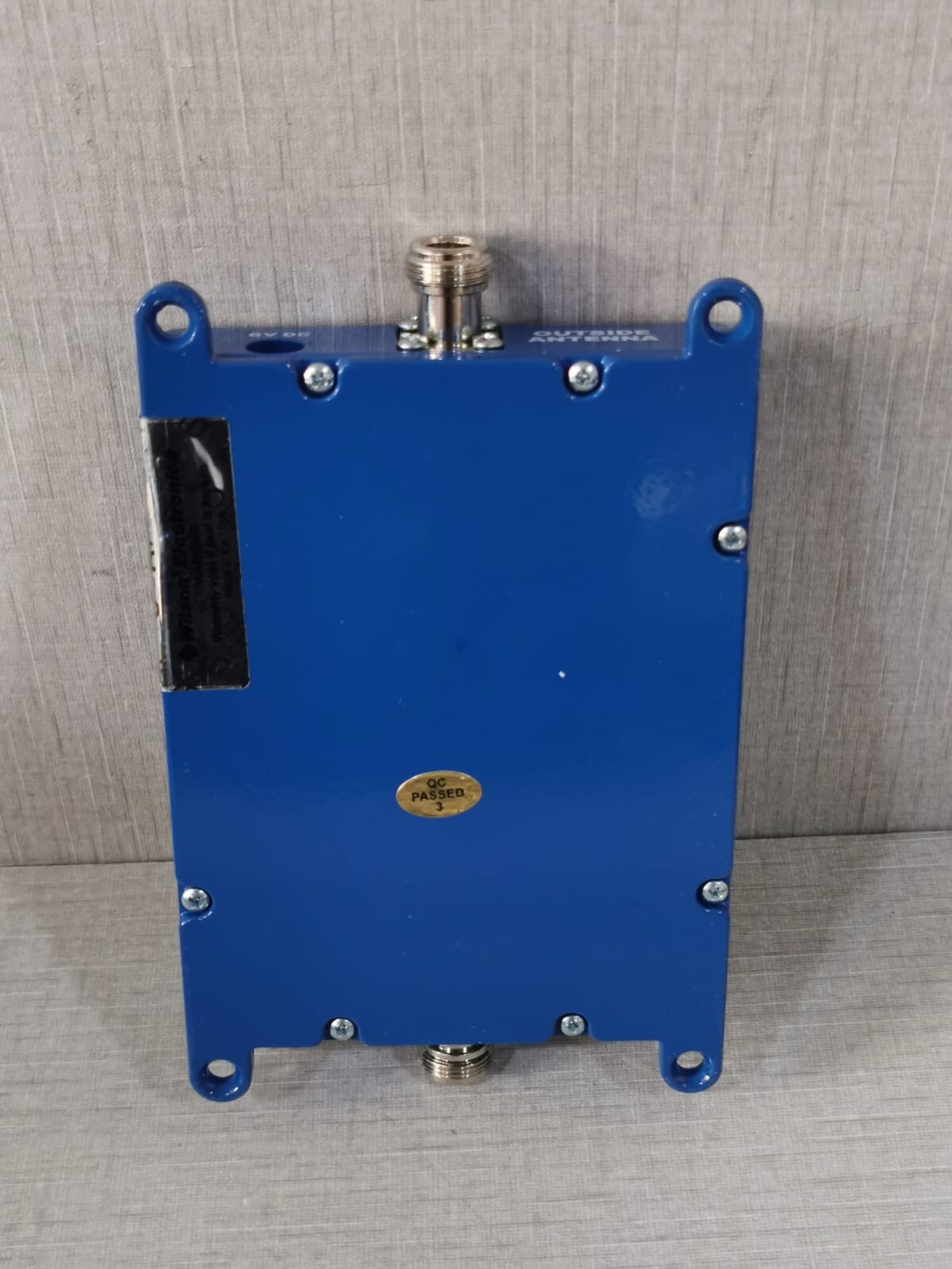 Wilson Electronics LTE-700 Wilson Electronics 271865 4G LTE 700 Adjustable Gain Signal Booster - Inc. Accs 10