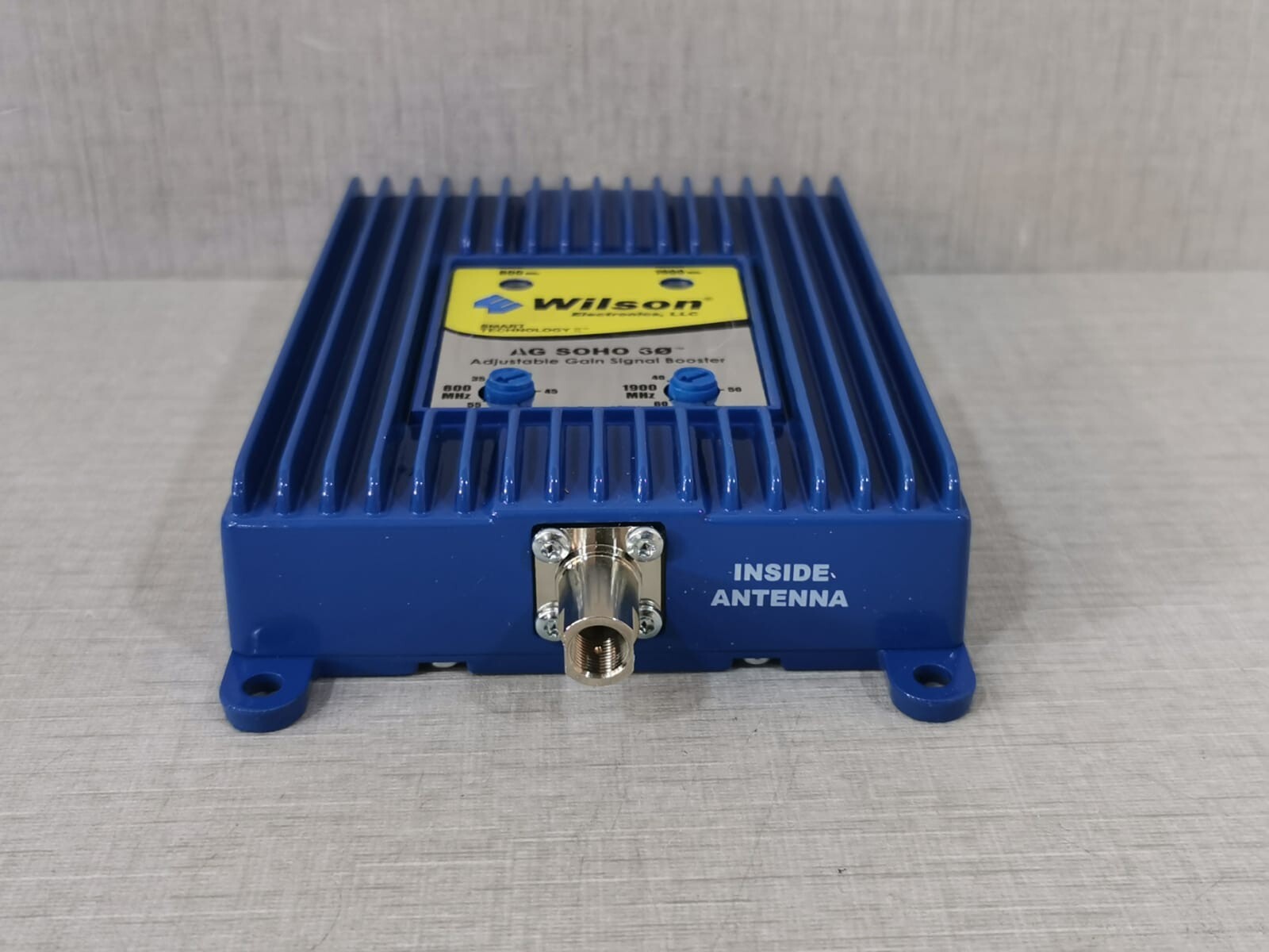 Wilson Electronics SOHO-60 Wilson Electronics 271265 AG SOHO 60 Adjustable Gain Signal Booster 6
