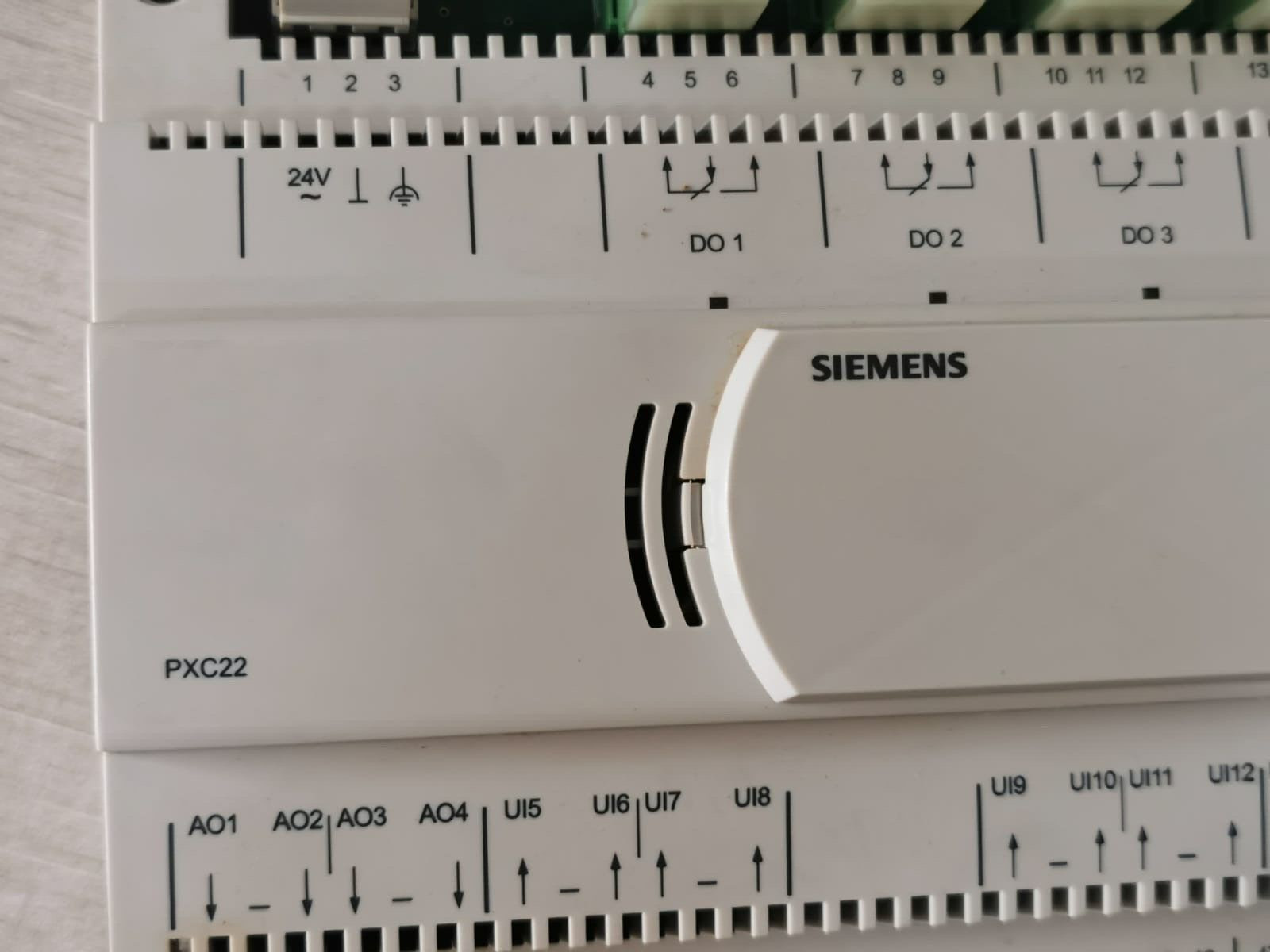 Siemens PXC22.D PXC22 SIEMENS PXC22.D DIGITAL COMPACT CONTROLLER 3