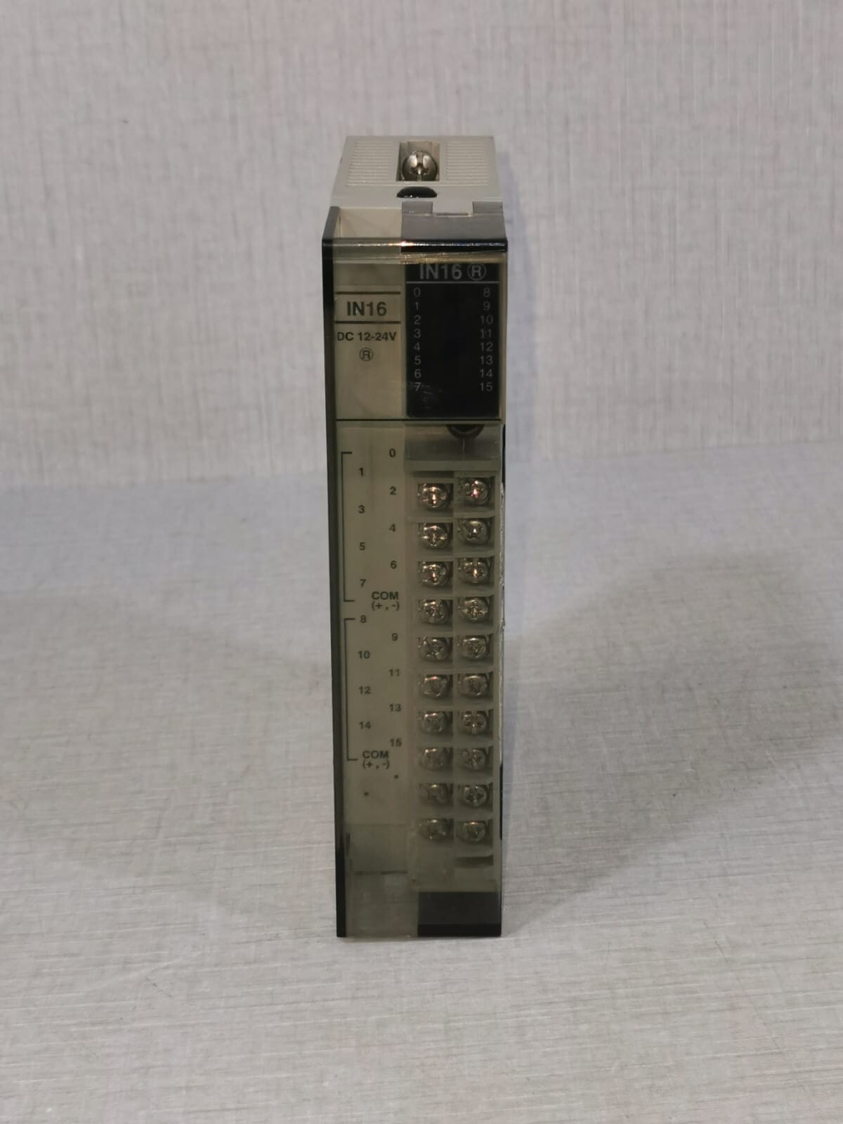 Cutler-Hammer D320DIM1624D , 24V Input 16pt
