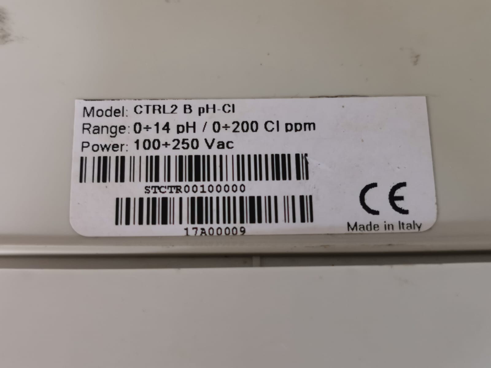 FWT CTRL 2 plus FWT CTRL2 B ph-cl Range 0-14 ph/0-200 cl ppm - WITH DAMAGED PART 2