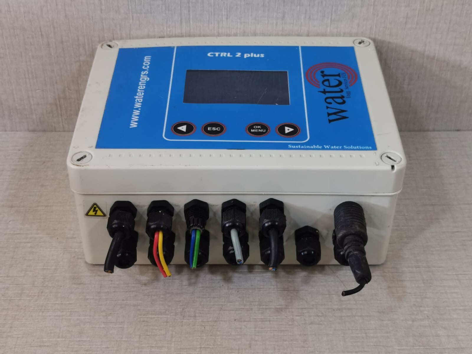 FWT CTRL 2 plus FWT CTRL2 B ph-cl Range 0-14 ph/0-200 cl ppm - WITH DAMAGED PART 7