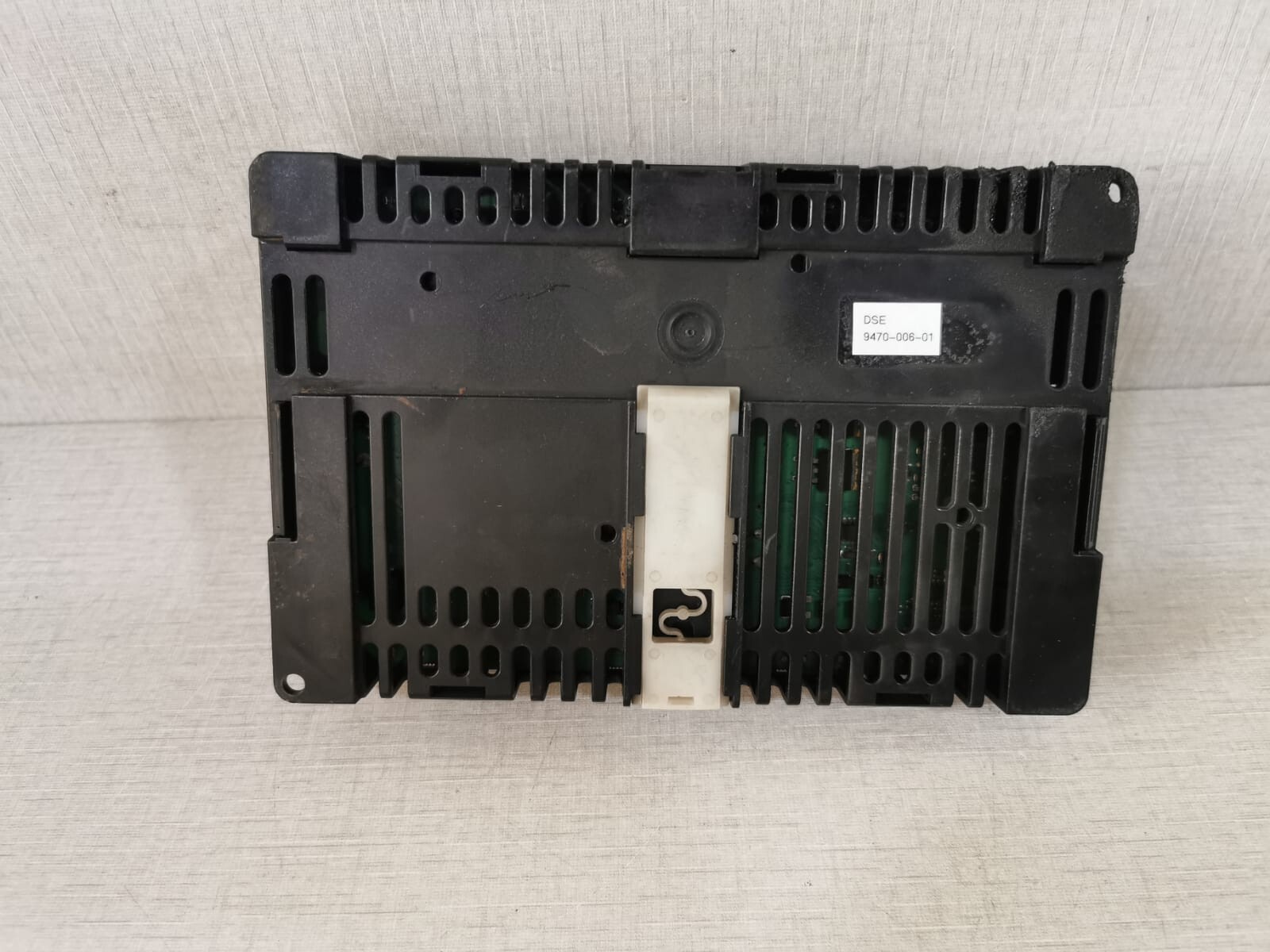 DSE 9470-006-01 DSE 9470-006-01 Intelligent Battery Charger 9