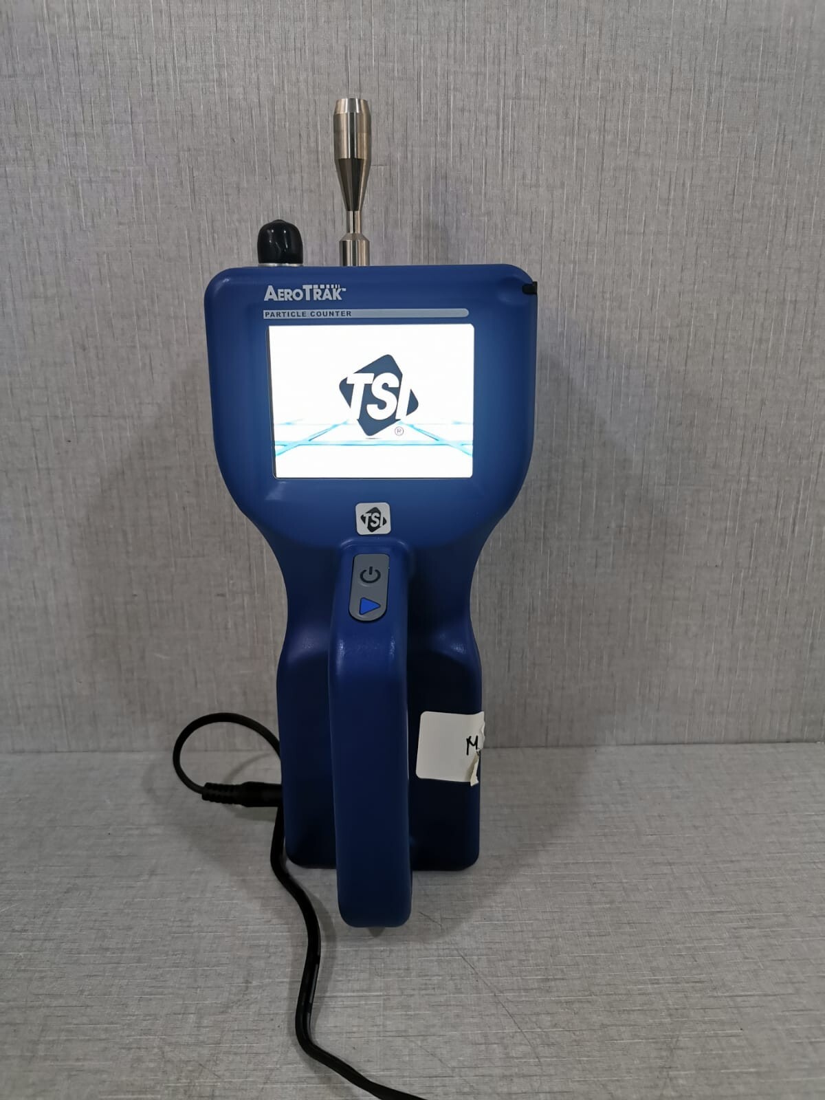 TSI 9306 -V2 TSI AERO-TRAK 9306 -V2 PARTICLE COUNTER -with charger only 2