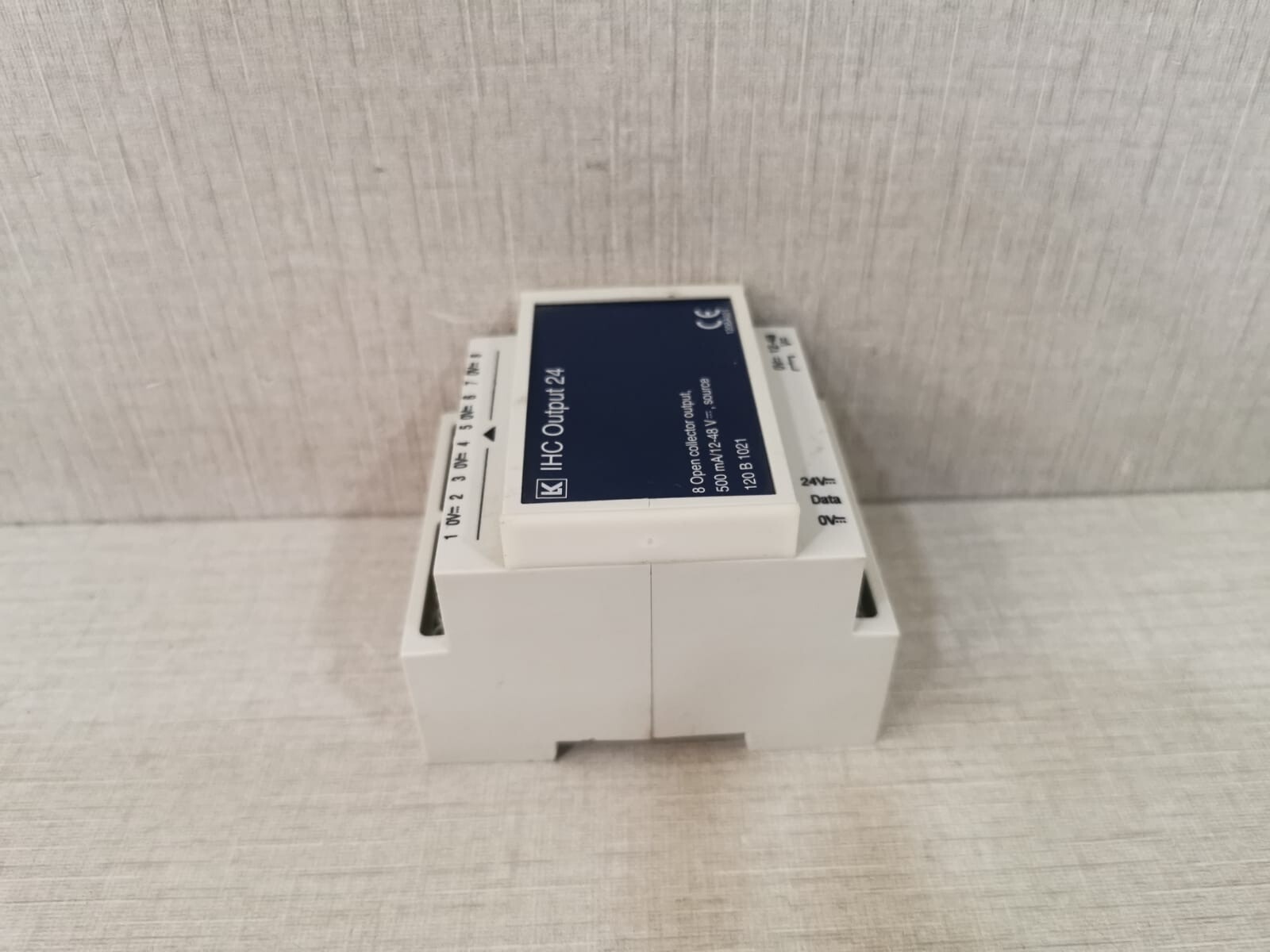 LK 120B1021, 120BA021 LK IHC Output 24 120B1021/120BA021, 8 Open Collector Output 7