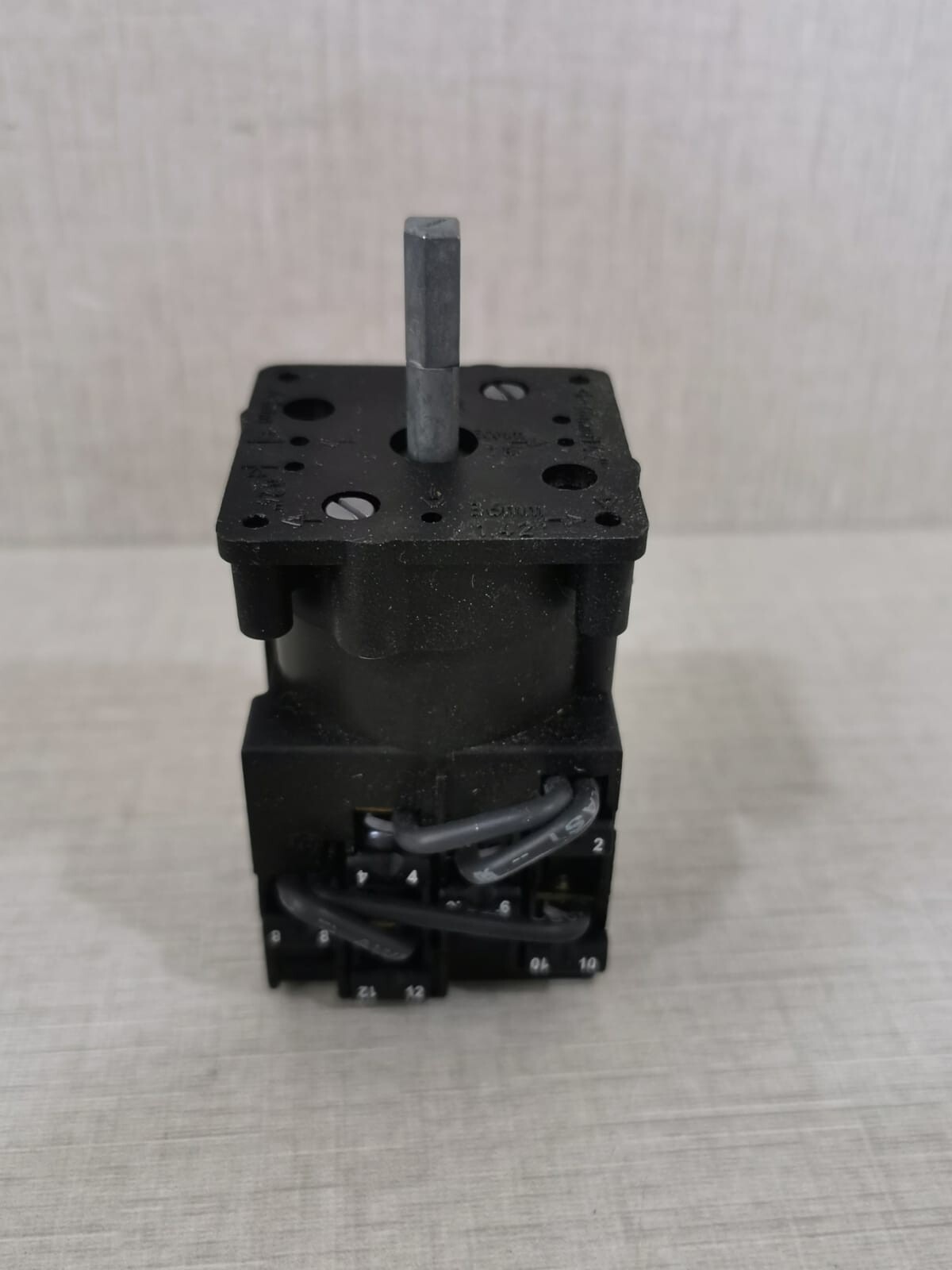 Schneider Electric K1F027MLH SCHNEIDER ELECTRIC K1F027MLH CAM SWITCHES 8