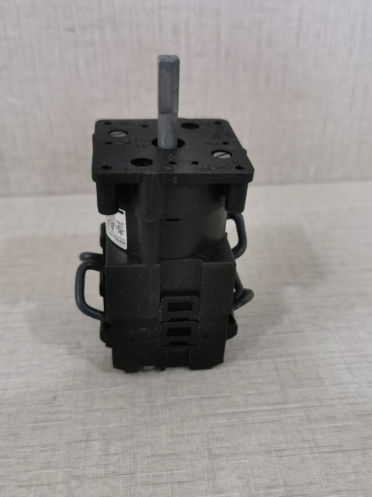 Schneider Electric K1F027MLH SCHNEIDER ELECTRIC K1F027MLH CAM SWITCHES 9