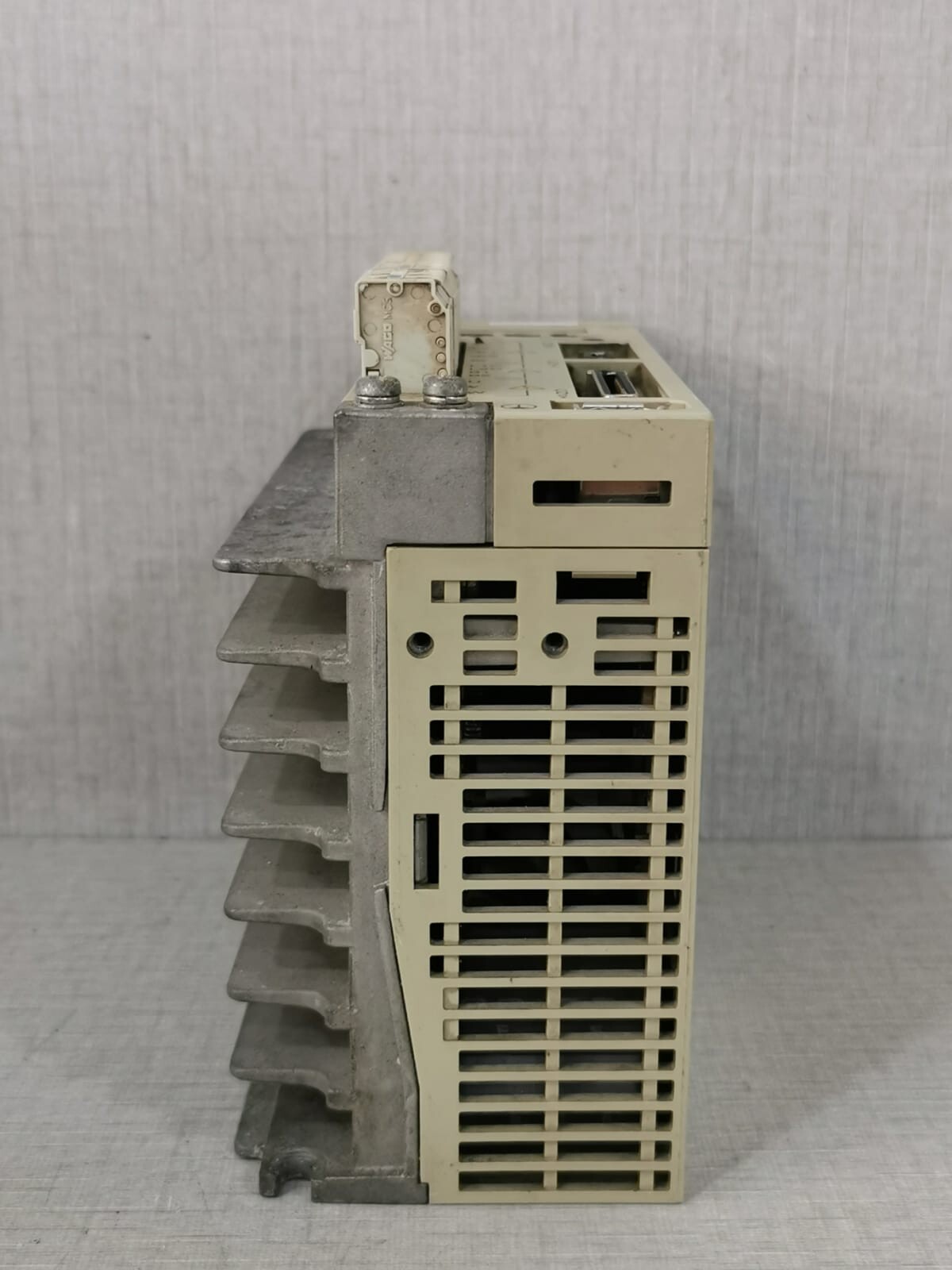 Yaskawa SGDM-04ADA YASKAWA SGDM-04ADA SERVO PACK 200V 6