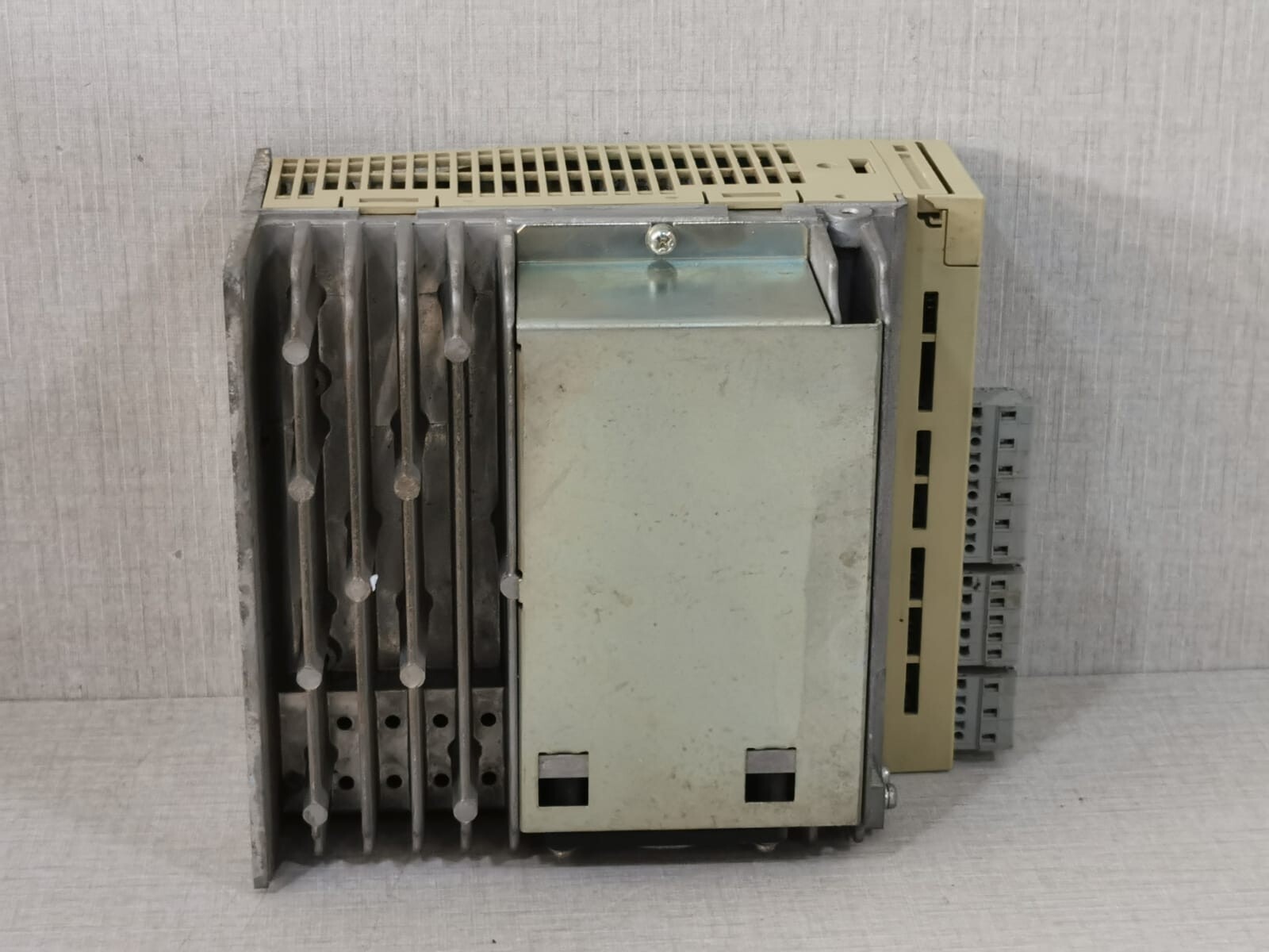 Yaskawa SGDM-15ADA YASKAWA SGDM-15ADA SERVOPACK 200V 7