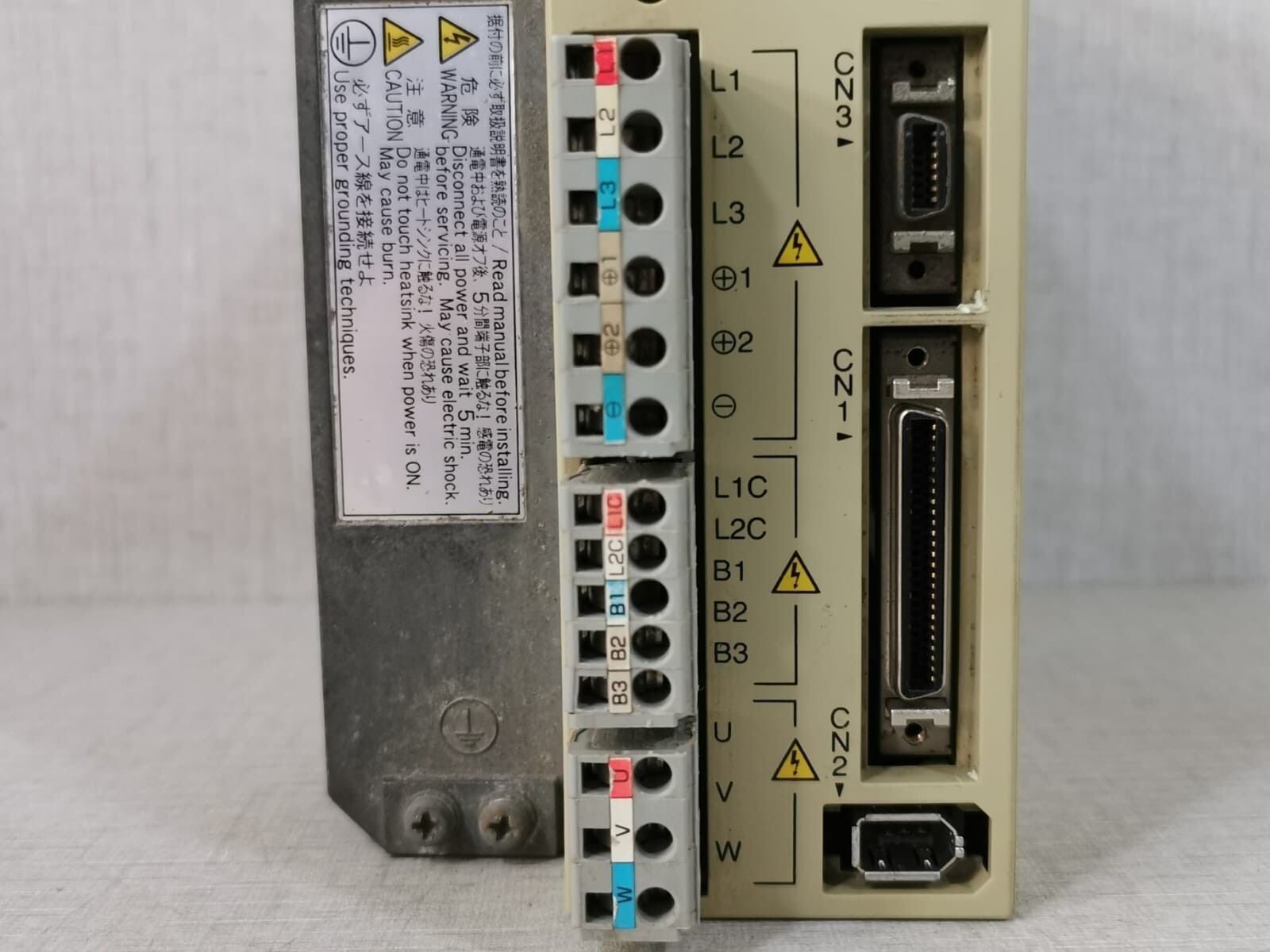 Yaskawa SGDM-10ADA YASKAWA SGDM-10ADA / SGDM-10ADA-V 200V SERVOPACK 200V 3