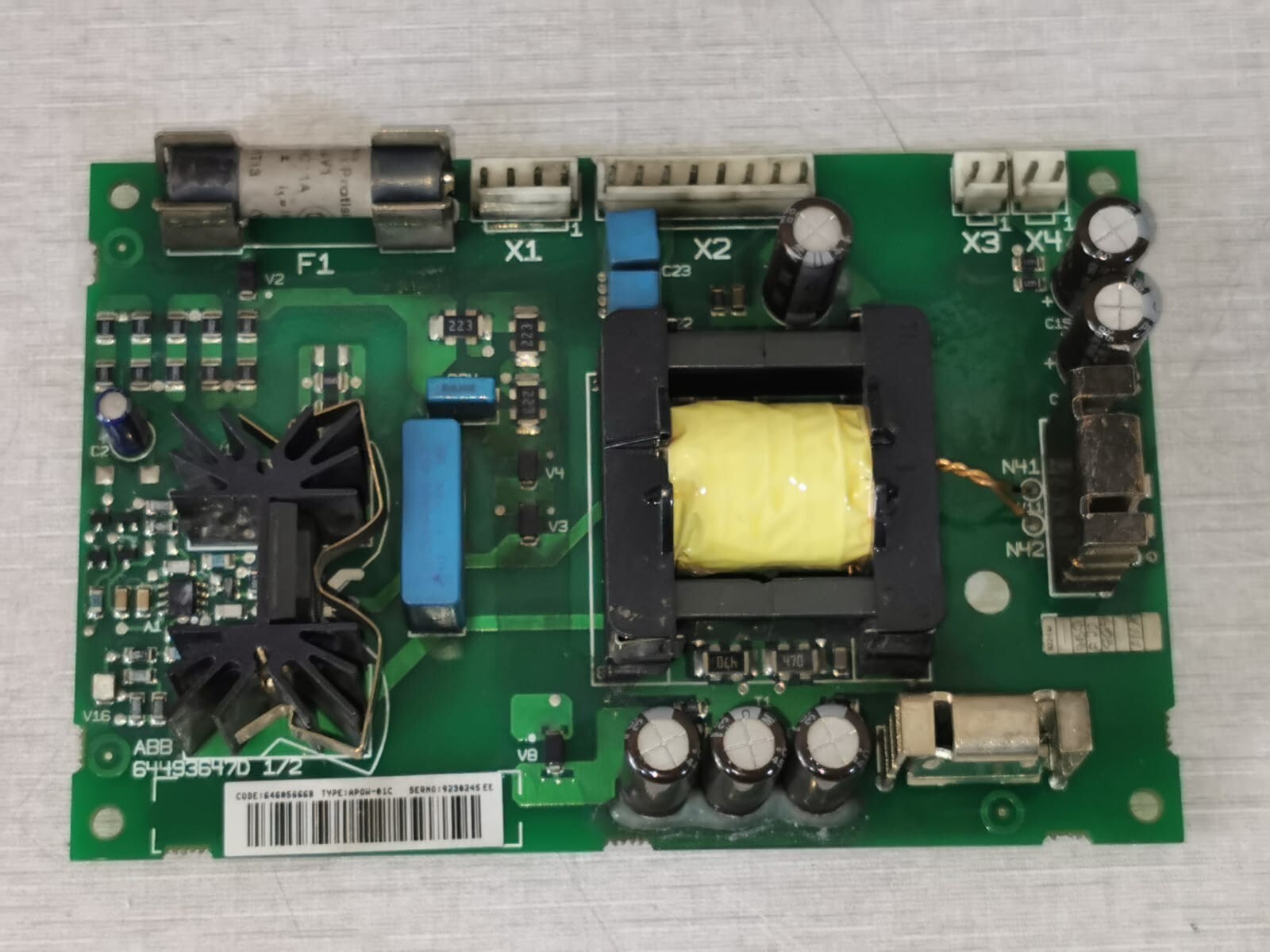 ABB APOW-01C ABB APOW-01C POWER SUPPLY BOARD 64493647D 1/2 3