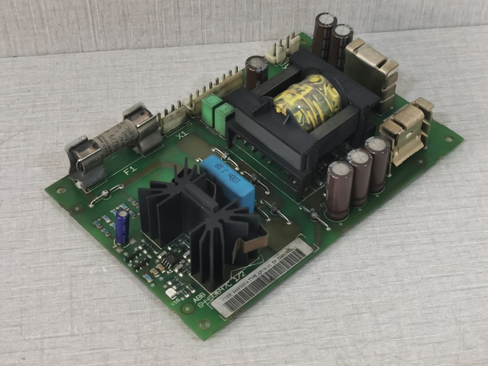 ABB APOW-01 ABB APOW-01 POWER SUPPLY BOARD 64493647C 1/2 7