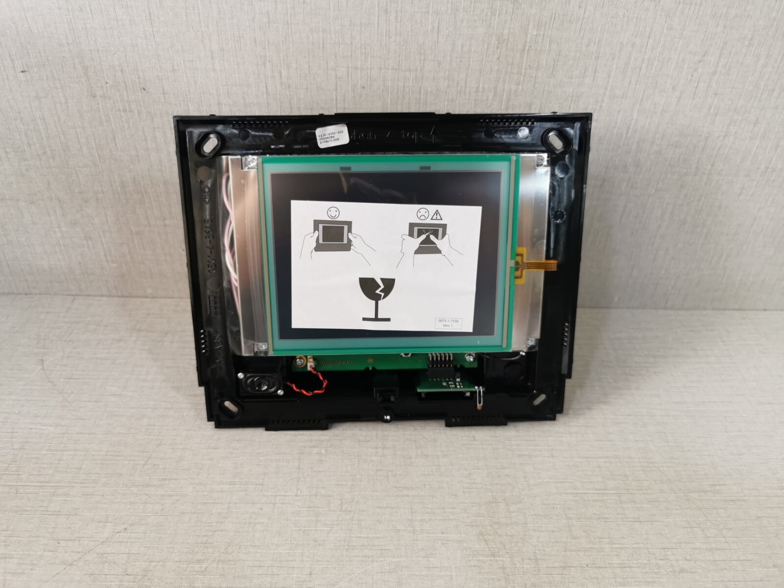 ABB ABB-6136 ABB 6136/100 C-102-500 CPC/U 3.1 CONTROL PANEL 2CDG006136R0185 with Screen Cover 4