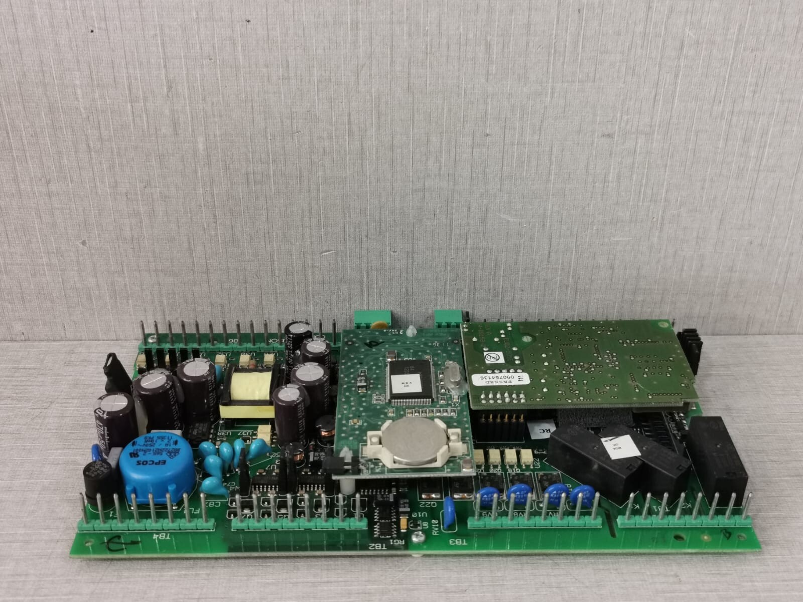 Johnson Controls 25-89170-7 JOHNSON CONTROLS 25-89170-7 REV C /24-89170-1 REV C CONTROLLER 4