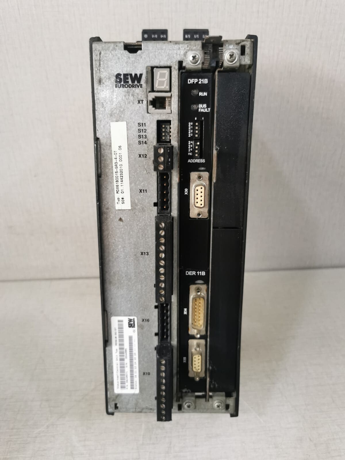 SEW EURODRIVE MDX61B0015-5A3-4-0T / MDX61B-0T MOVIDRIVE UMRICHTER