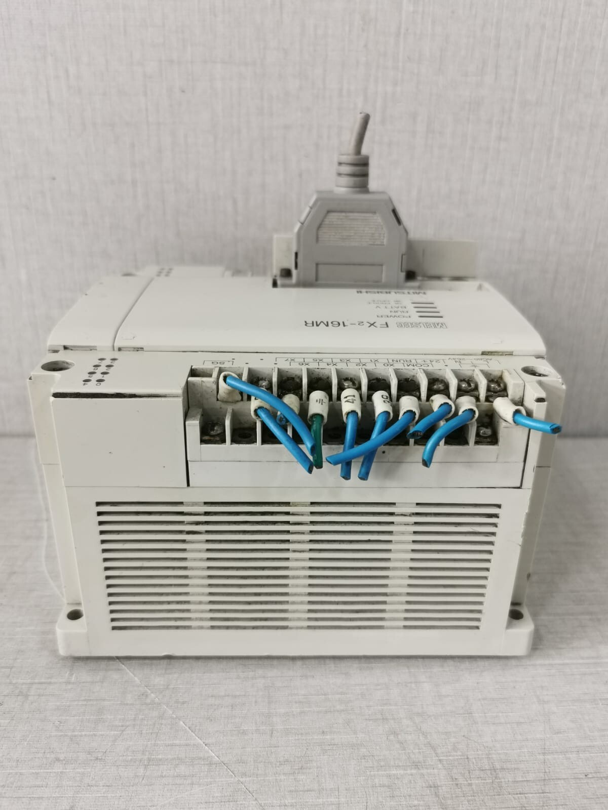 Mitsubishi MELSEC FX2-16MR MITSUBISHI MELSEC FX2-16MR AC85-264V 50-60HZ 30VA MAX PROGRAMMABLE CONTROLLER 6