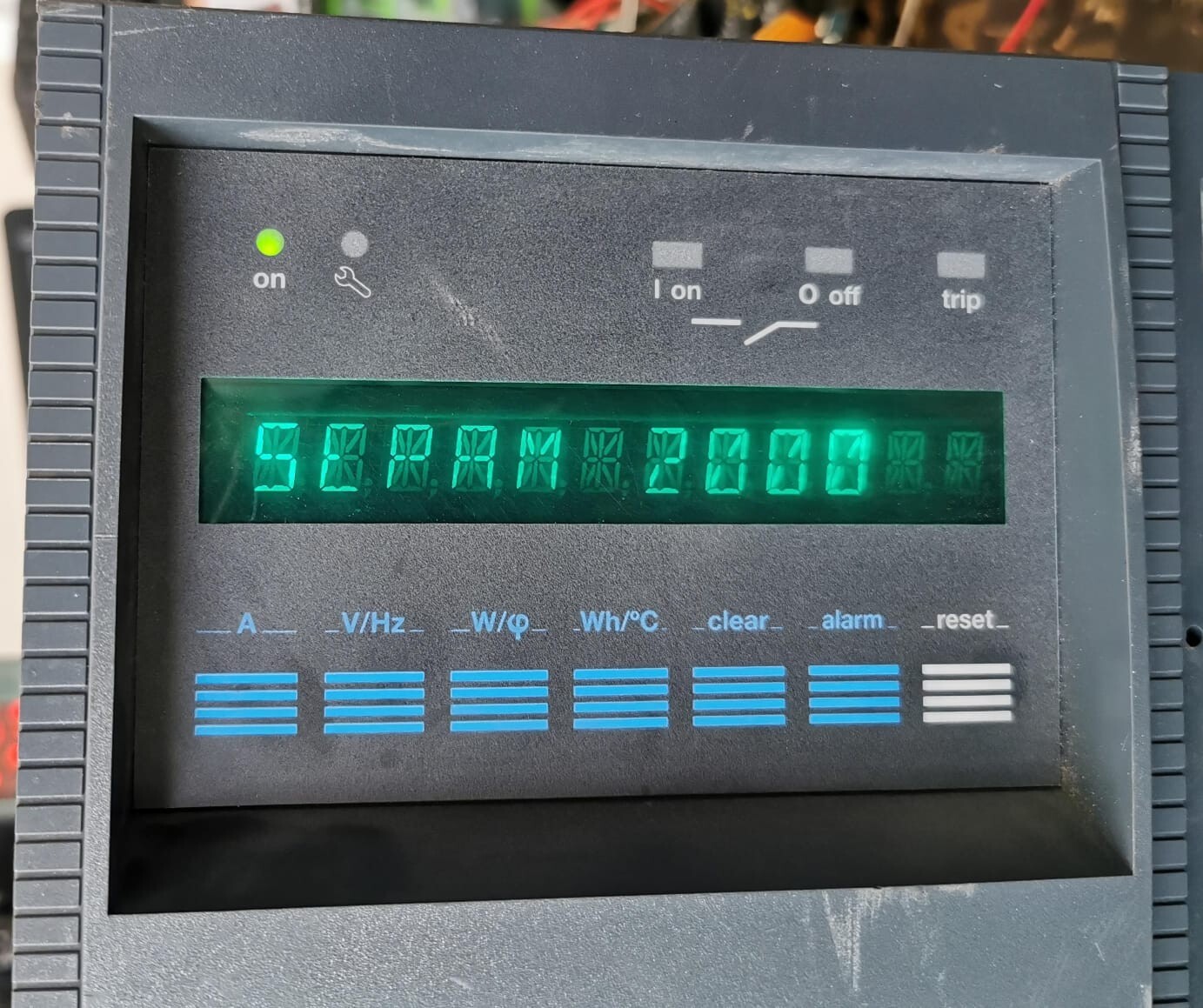 Merlin Gerin SEPAM 2000 MERLIN GERIN SEPAM 2000 PROTECTION RELAYS - TRIED & TESTED 4