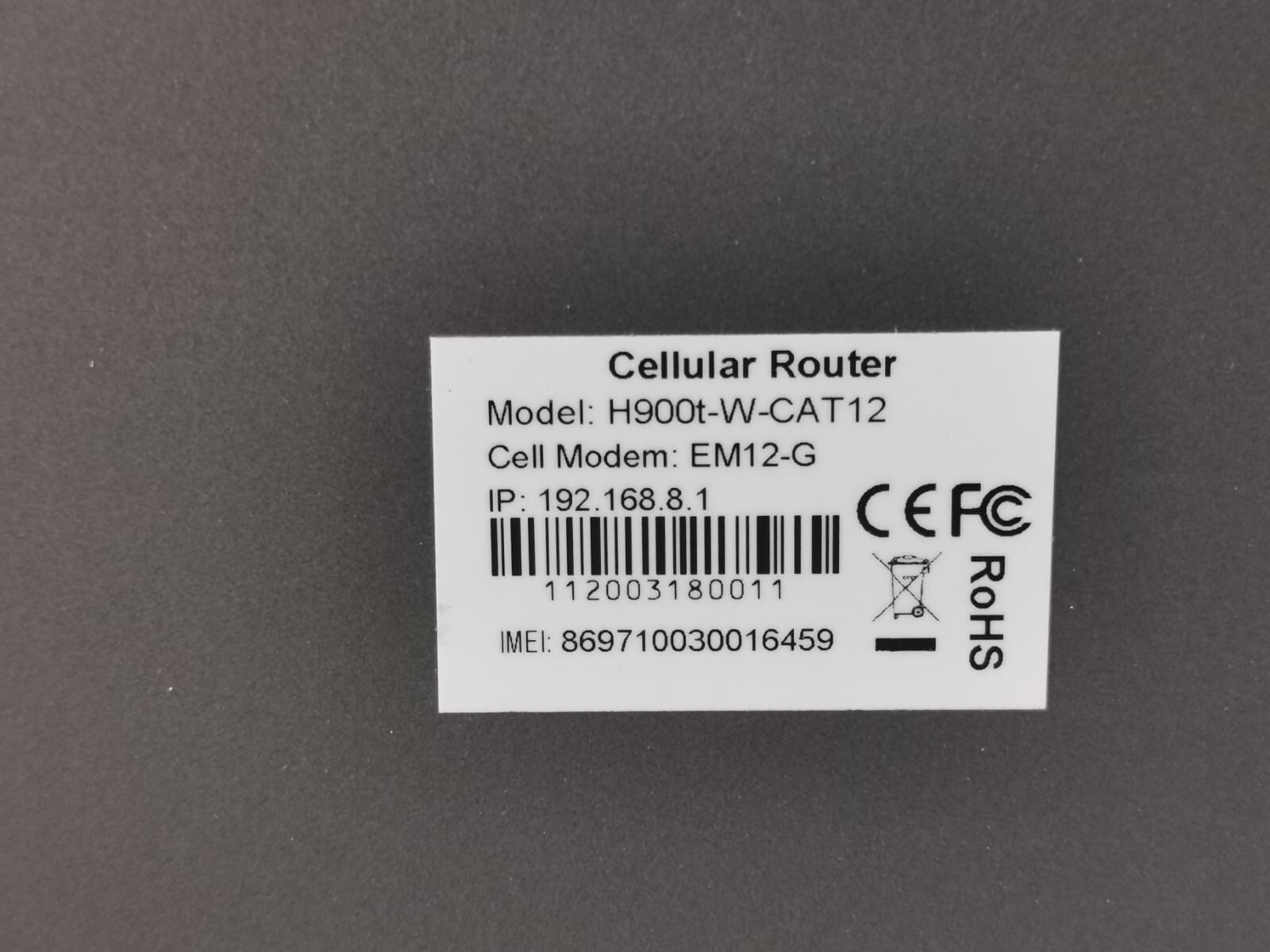 CELLULAR ROUTER EM12-G CELLULAR ROUTER H900T-W-CAT12 / EM12-G (ONLY ACCESSORIES IN THE PHOTOS INCLUDED) 6