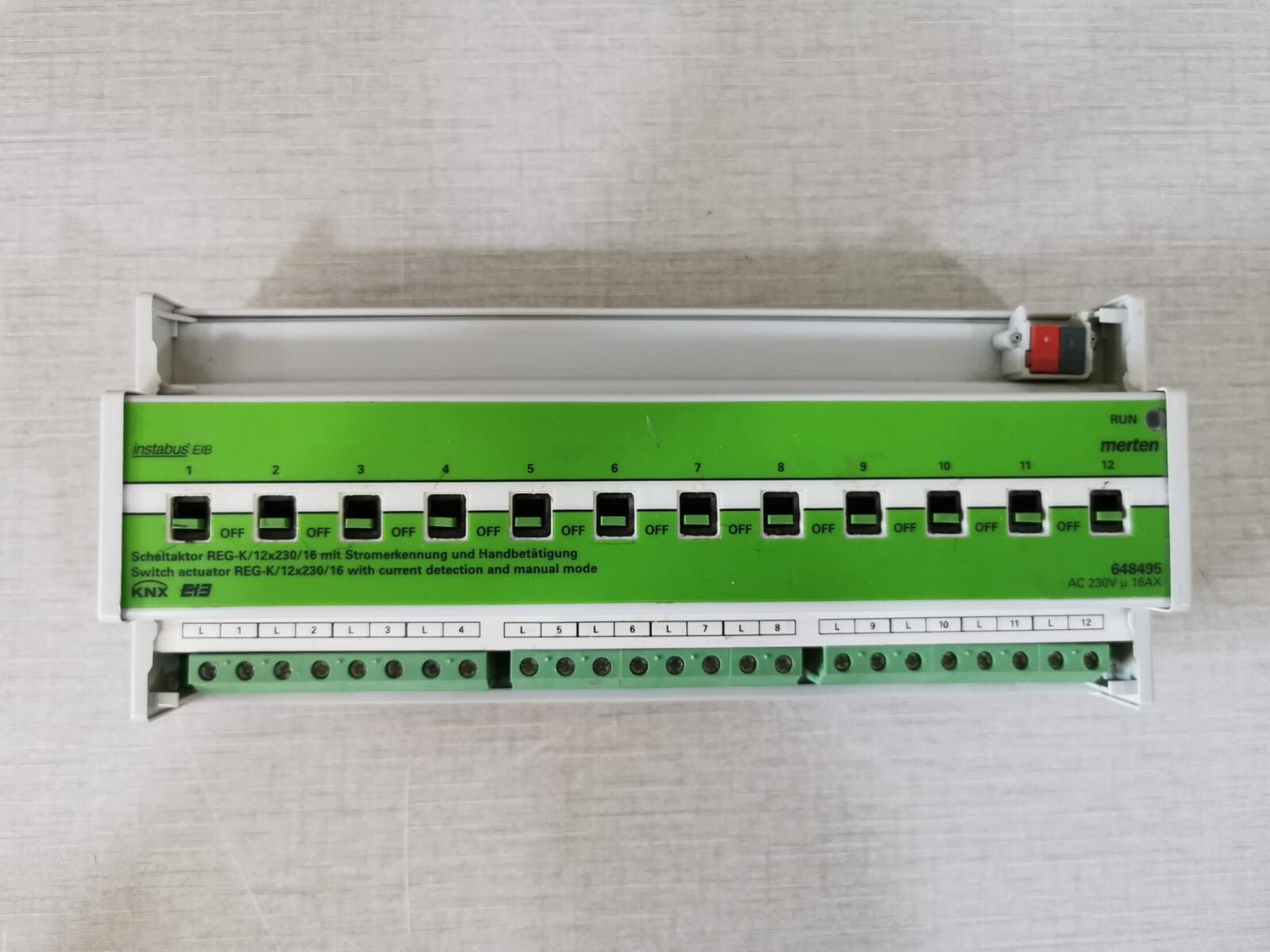 MERTEN 648495 MERTEN 648495 Switch Actuator REG-K/12x230/16 8
