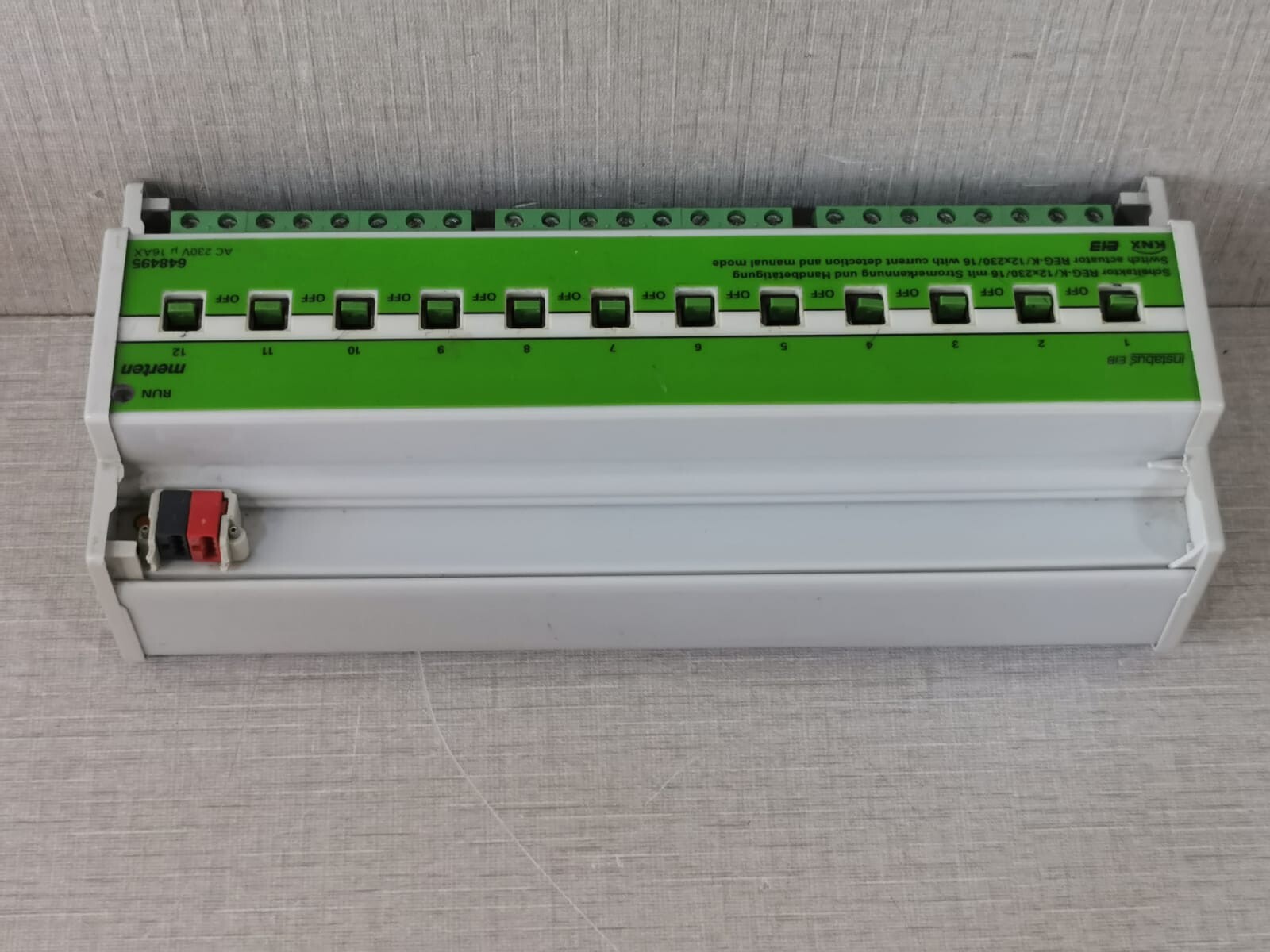MERTEN 648495 MERTEN 648495 Switch Actuator REG-K/12x230/16 10