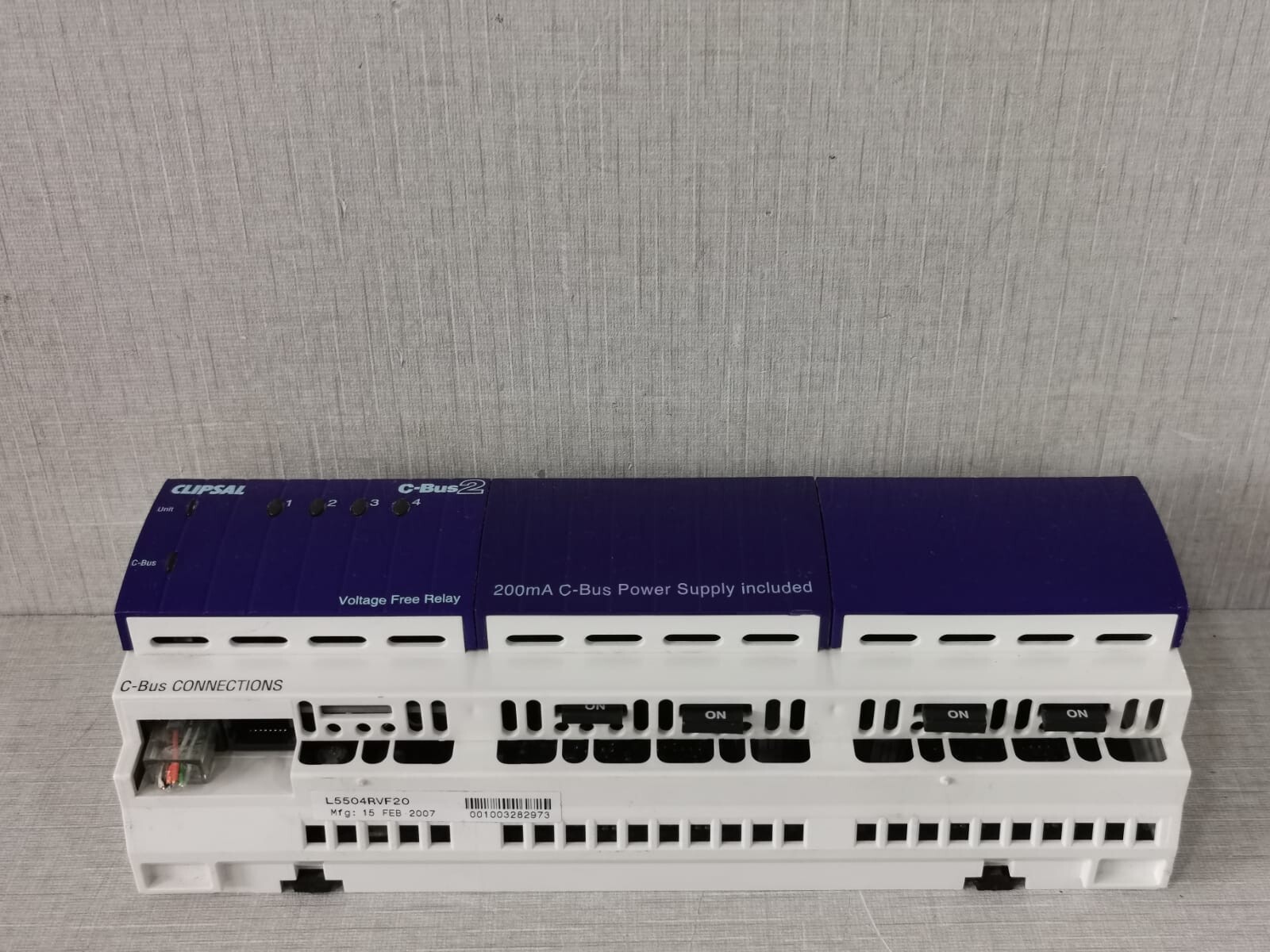 Clipsal L5504RVF20/LE5504TRVF20 CLIPSAL C-BUS2 L5504RVF20/LE5504TRVF20 4-CHANNEL VOLTAGE FREE RELAY(MFG-2007) 7