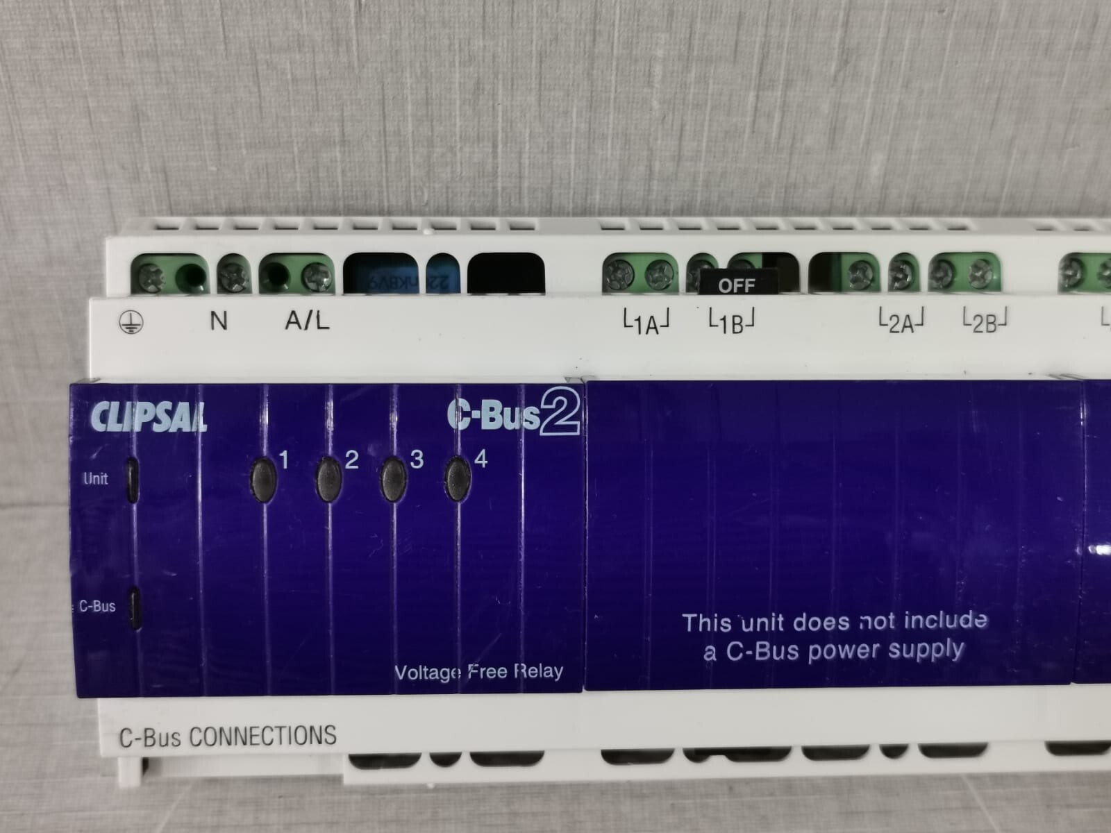 Clipsal L5504RVF20/LE5504TRVF20 CLIPSAL C-BUS2 L5504RVF20/LE5504TRVF20 4-CHANNEL VOLTAGE FREE RELAY(MFG-2008) 2