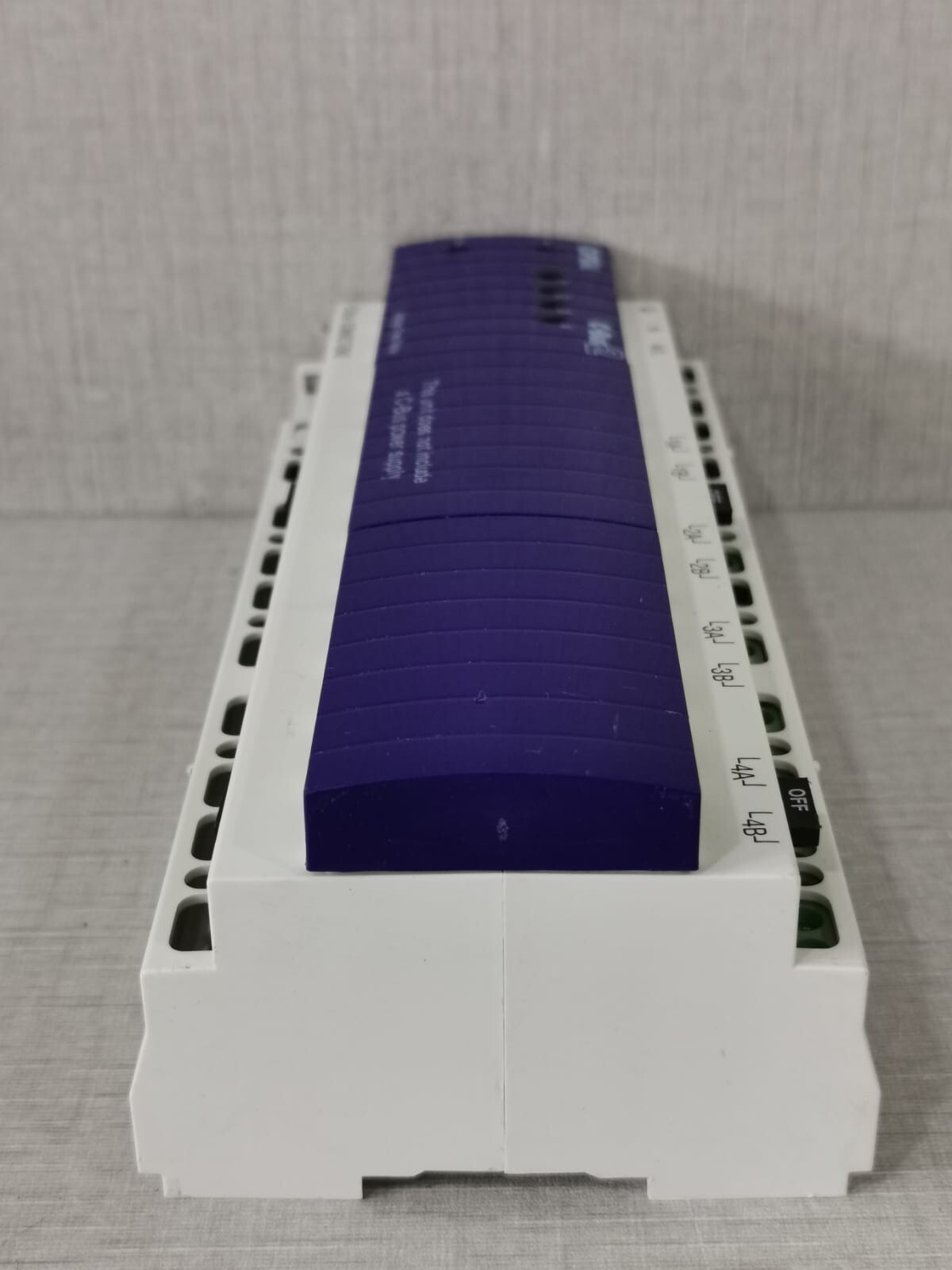 Clipsal L5504RVF20/LE5504TRVF20 CLIPSAL C-BUS2 L5504RVF20/LE5504TRVF20 4-CHANNEL VOLTAGE FREE RELAY(MFG-2008) 5