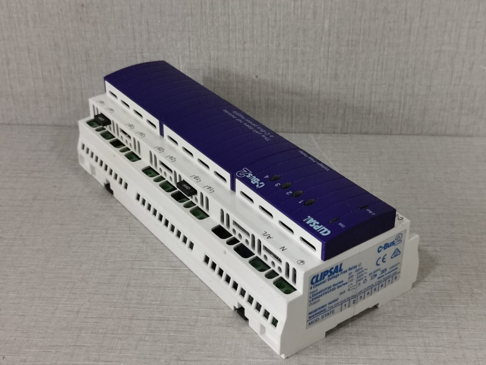 Clipsal L5504RVF20/LE5504TRVF20 CLIPSAL C-BUS2 L5504RVF20/LE5504TRVF20 4-CHANNEL VOLTAGE FREE RELAY(MFG-2008) 9