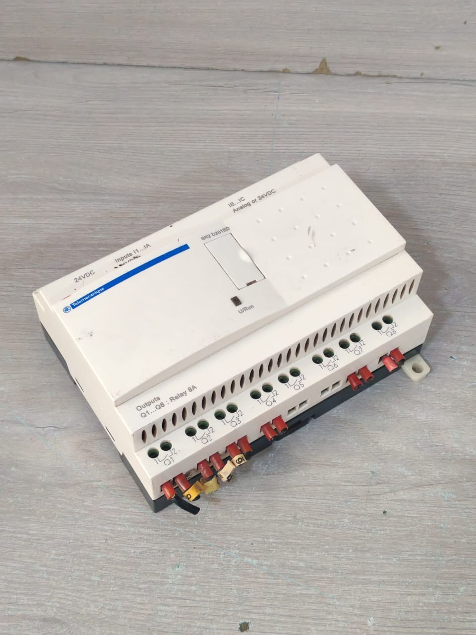 SCHNEIDER ELECTRIC / TELEMECANIQUE SR2D201BD SCHNEIDER ELECTRIC / TELEMECANIQUE SR2D201BD RELAY 24VDC 6.2W 3