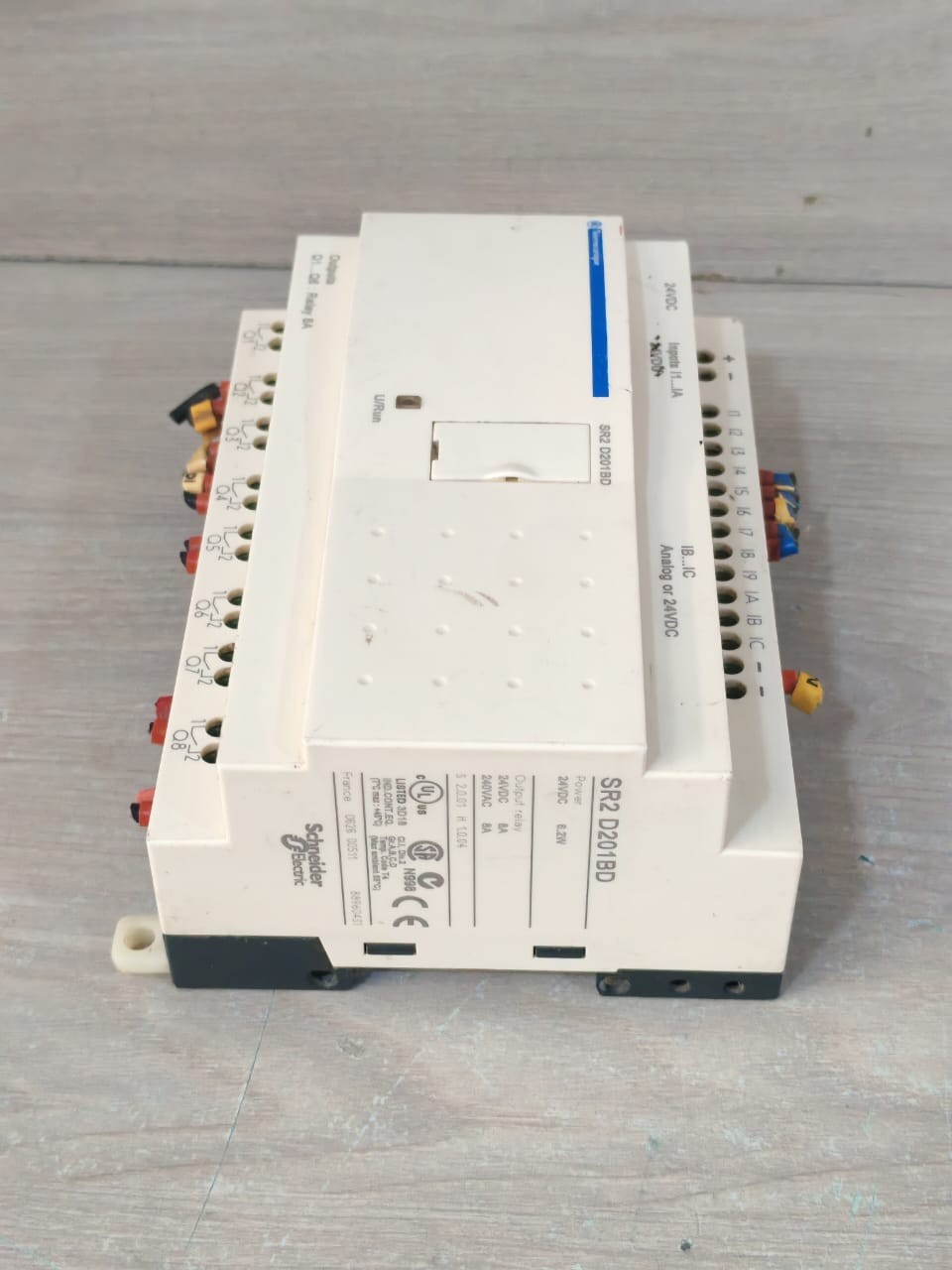 SCHNEIDER ELECTRIC / TELEMECANIQUE SR2D201BD SCHNEIDER ELECTRIC / TELEMECANIQUE SR2D201BD RELAY 24VDC 6.2W 9