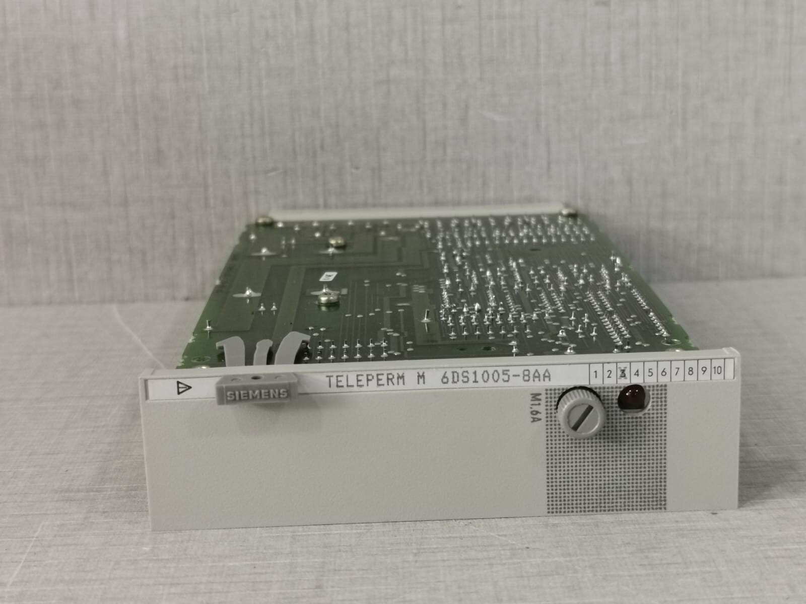 Siemens 6DS1005-8AA SIEMENS TELEPERM M 6DS1005-8AA BUS DRIVER POWER SUPPLY 3