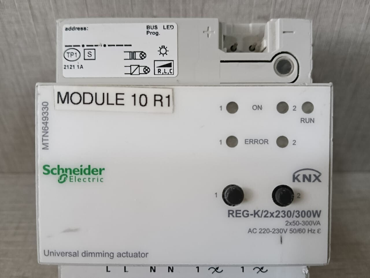 Schneider Electric MTN649330 SCHNEIDER ELECTRIC MTN649330 UNIVERSAL DIMMING ACTUATOR 4