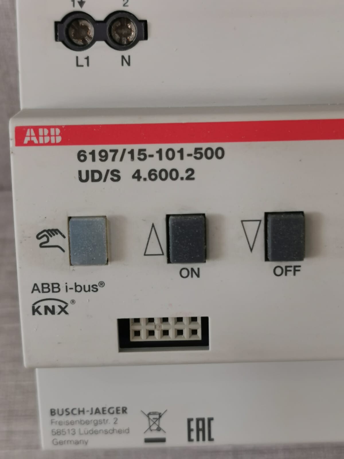 ABB 6197/15-101-500 UD/S 4.600.2 ABB KNX 6197/15-101-500 UD/S 4.600.2 UNIVERSAL DIMMER ACTUATOR 4