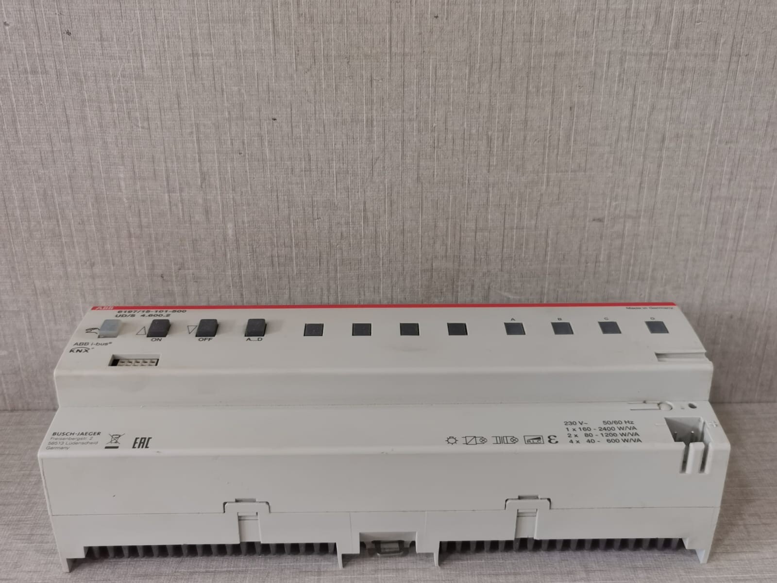 ABB 6197/15-101-500 UD/S 4.600.2 ABB KNX 6197/15-101-500 UD/S 4.600.2 UNIVERSAL DIMMER ACTUATOR 7