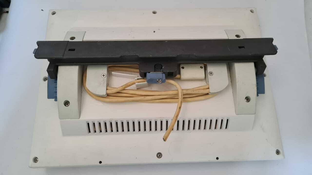 Drager DRAGER Drager Evita XL Ventilator SCRATCH IN THE SCREEN 6