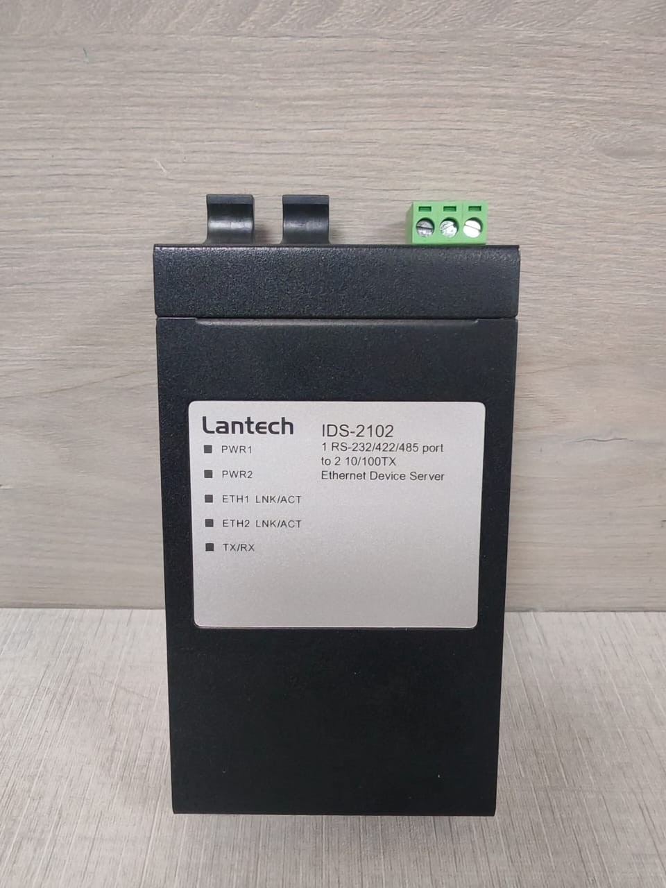 Lantech IDS-2102 Lantech IDS-2102 Pioneering lndustrial & IP Networks / Ethernet Device Server 6