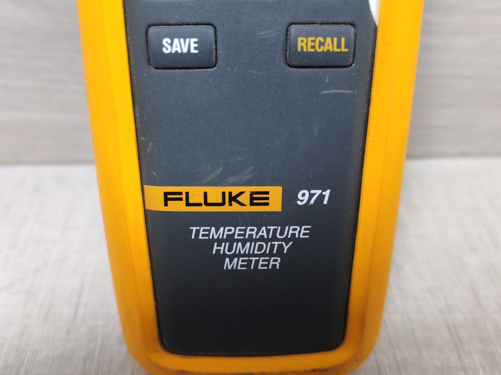 Fluke FLUKE-971 FLUKE 971 TEMPERATURE HUMIDITY METER WITH BROKEN SENSOR 3