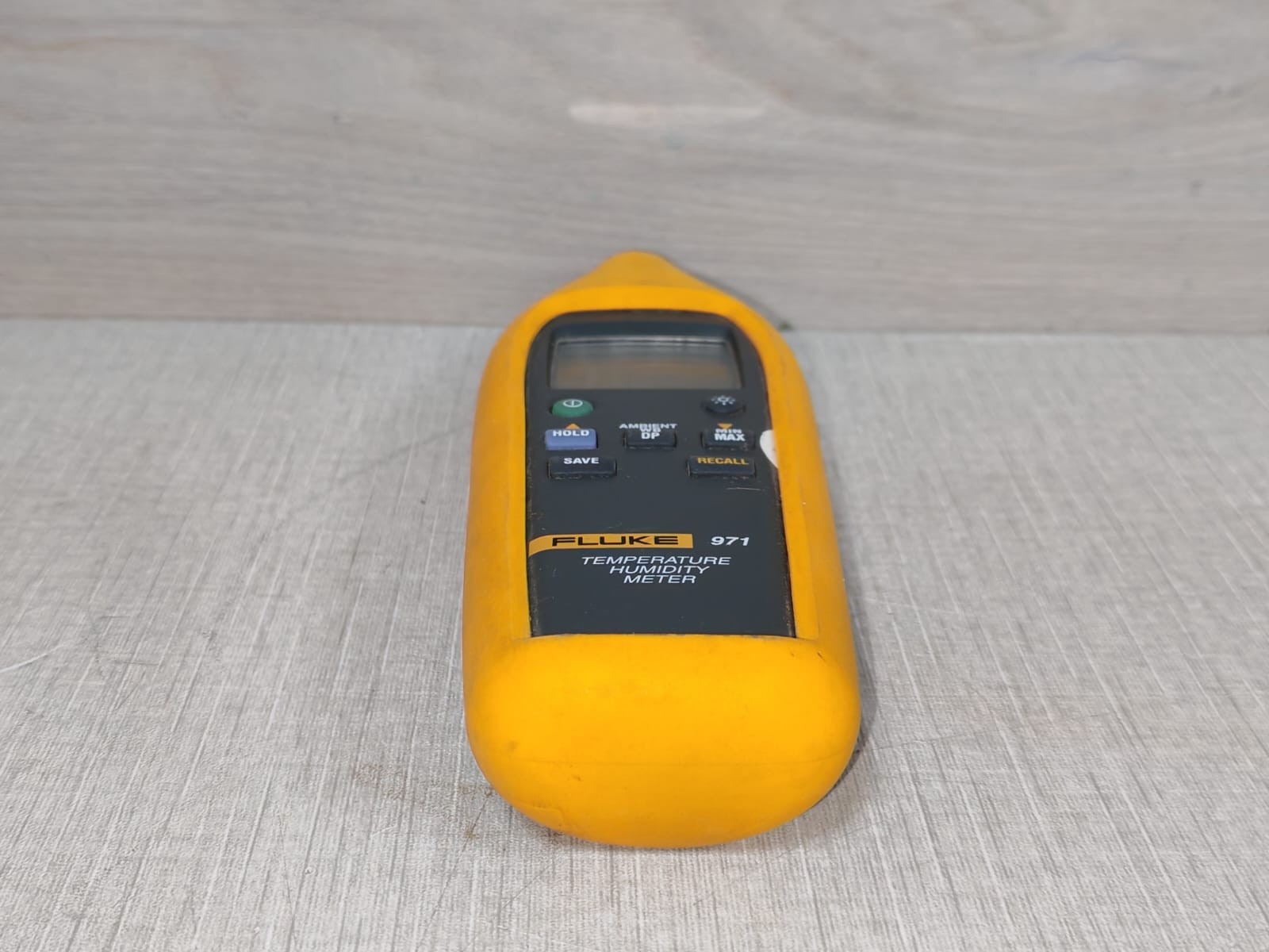 Fluke FLUKE-971 FLUKE 971 TEMPERATURE HUMIDITY METER WITH BROKEN SENSOR 7